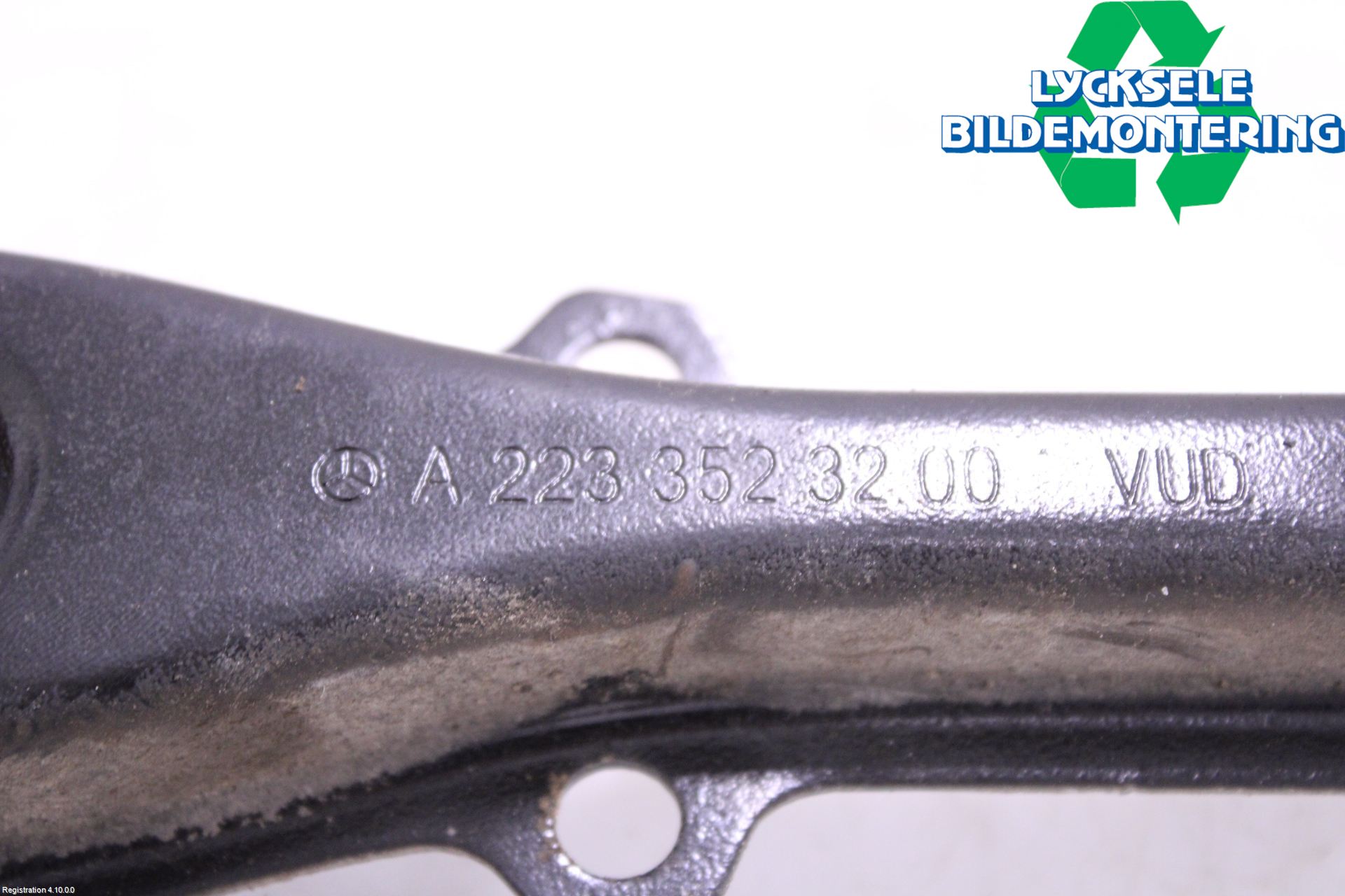 Mercedes-Benz MB EQE SUV (X294) 22- Bärarm Bak Vänster