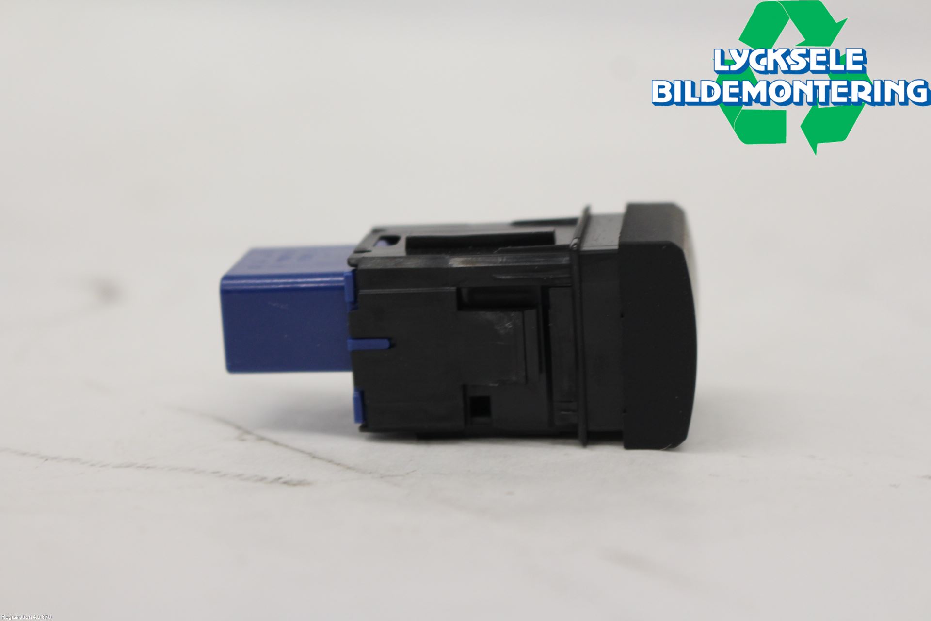 Toyota RAV4 19- Strömställare Elruta