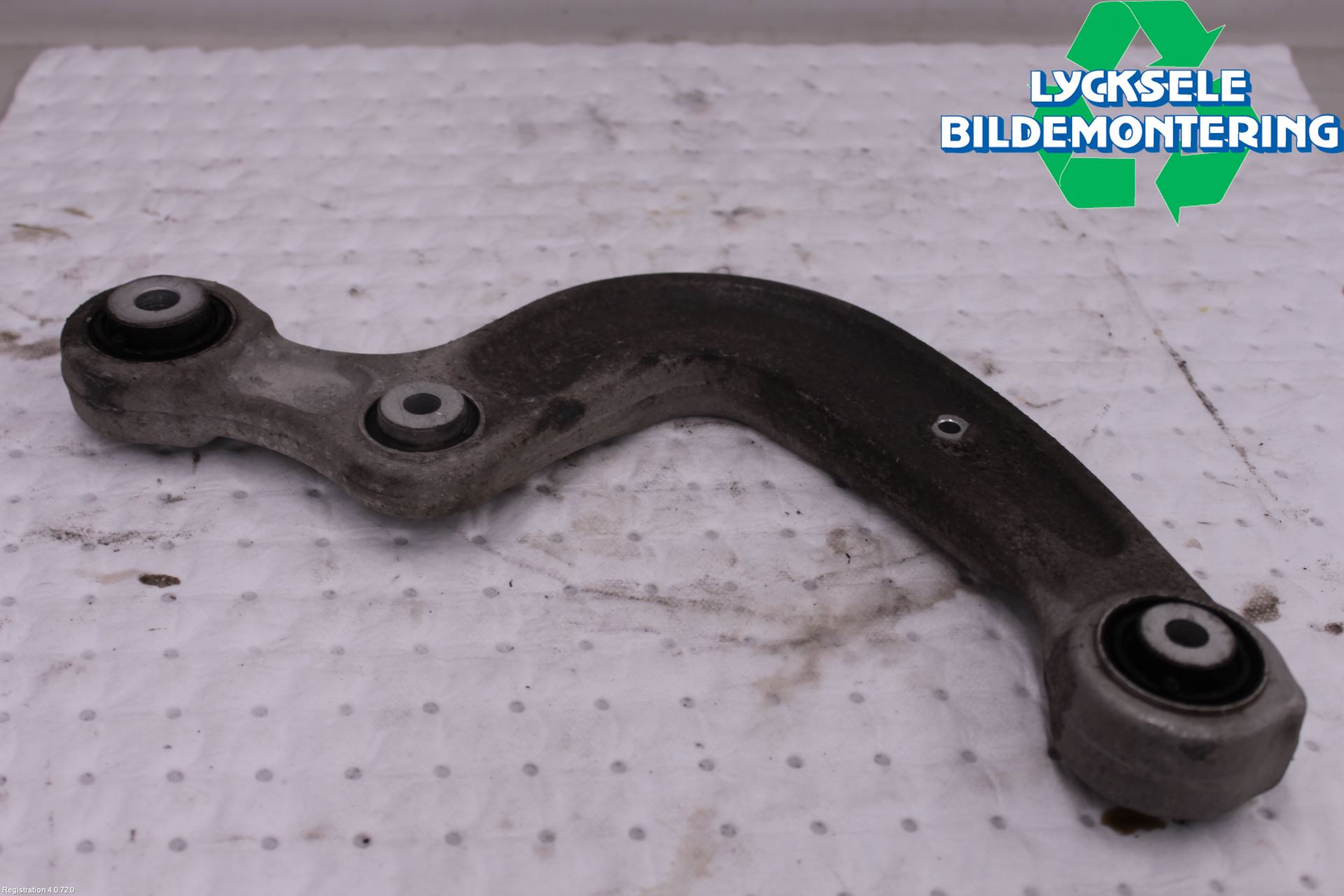 Audi A4/S4 B9 20- Bärarm Bak Övre Vänster