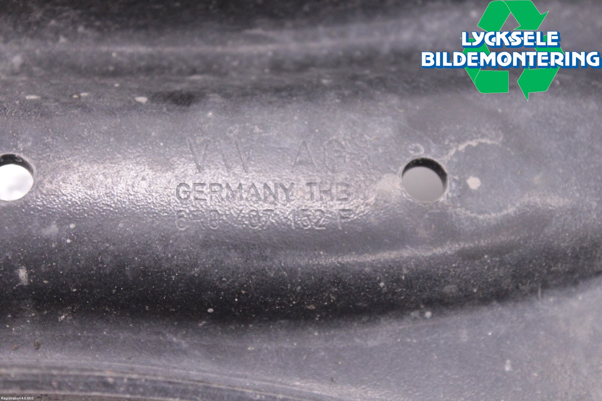 Volkswagen VW POLO 10-17 Bärarm Fram Undre Hö