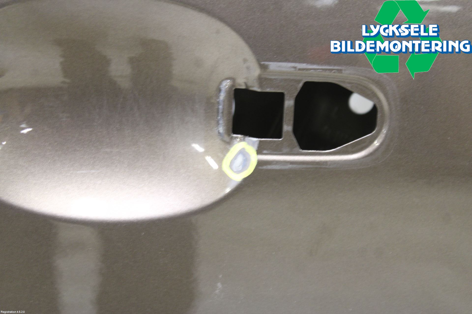 Volvo XC70 14-16 Dörr Bak Vänster