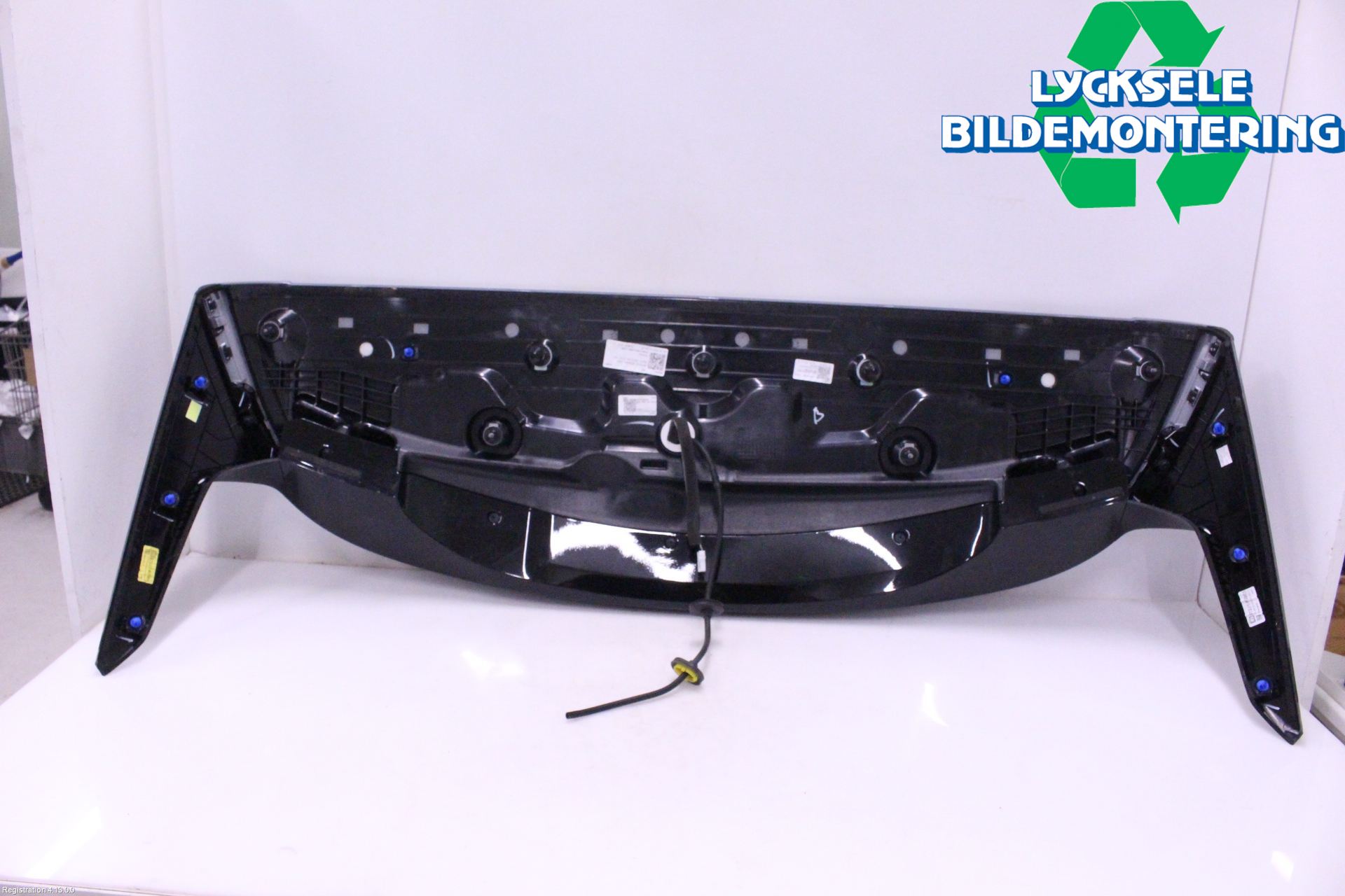 Kia SPORTAGE (NQ5) 22- Spoiler Baklucka