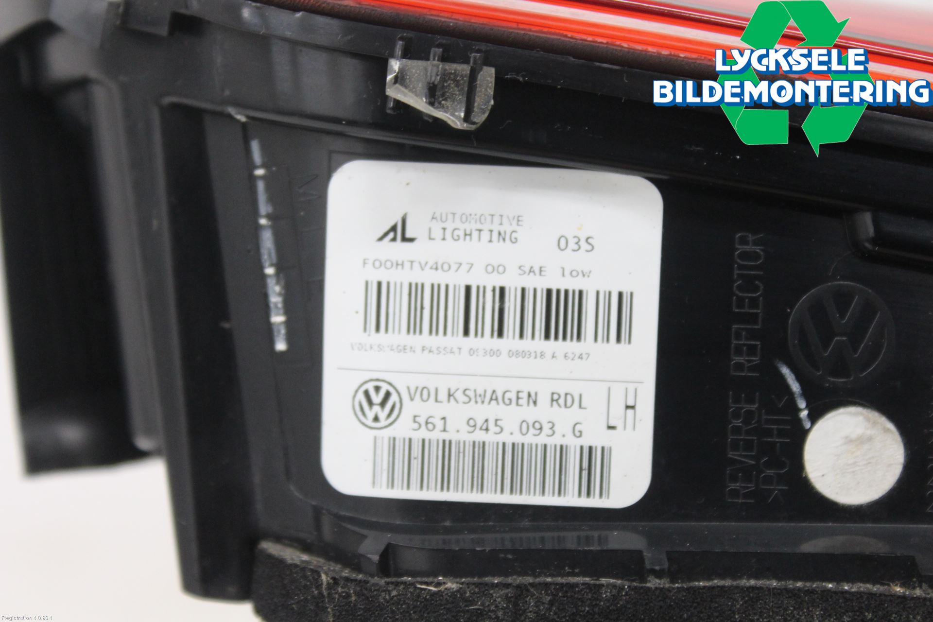 Volkswagen VW PASSAT 15-19 Bakljus Lucka Vä