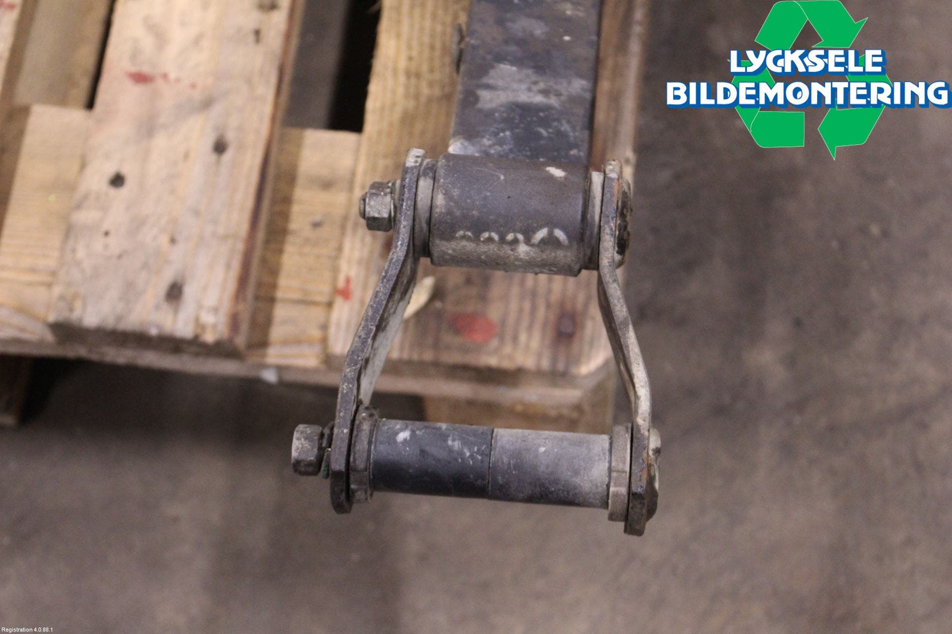 Mitsubishi L200 16-23 Fjäder Bak Blad