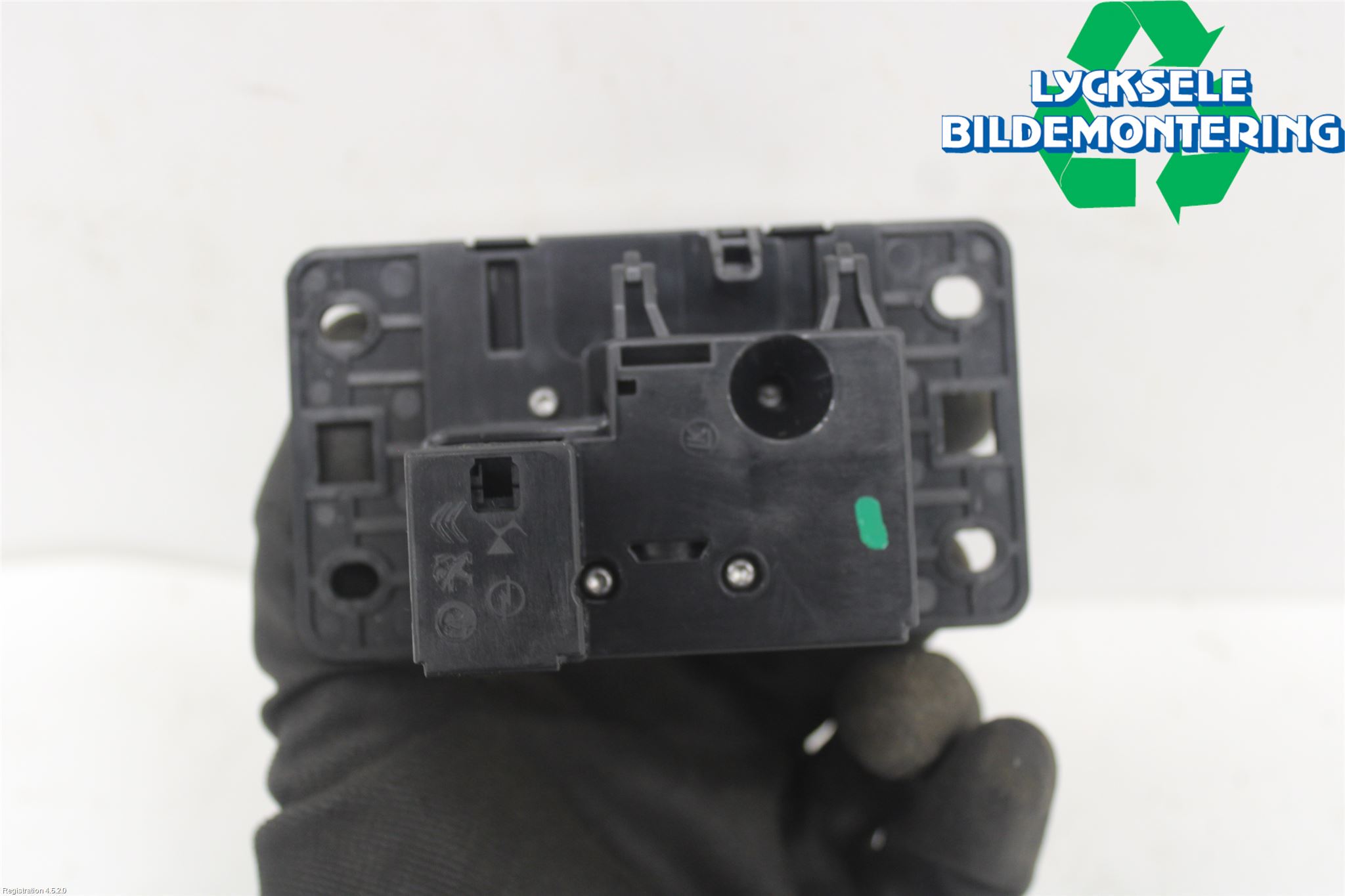 Opel MOKKA 21- Strömställare Växellåda