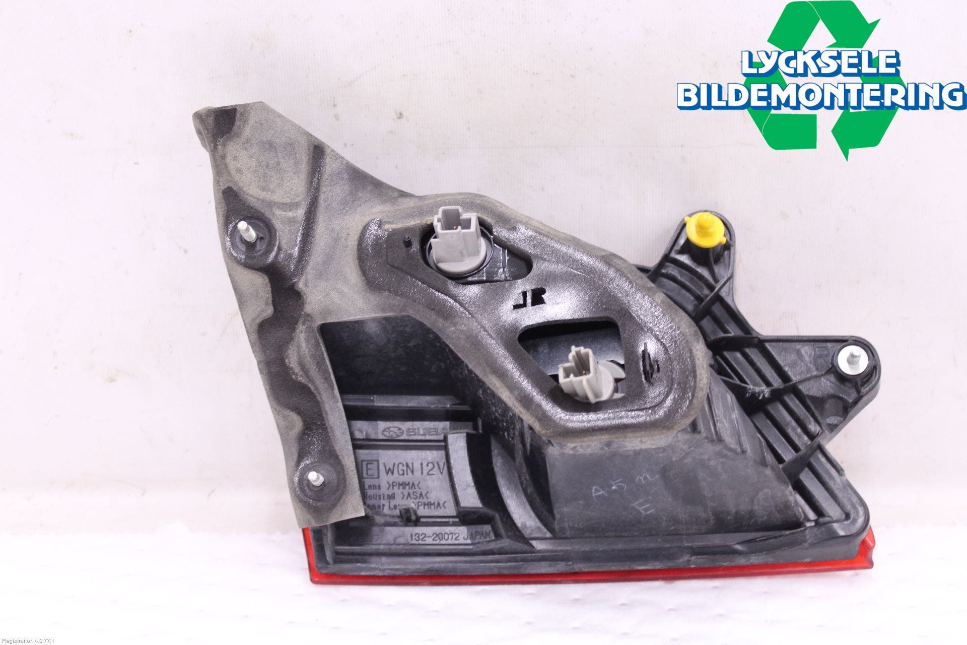 Subaru LEGACY 10-14 Bakljus Lucka Hö