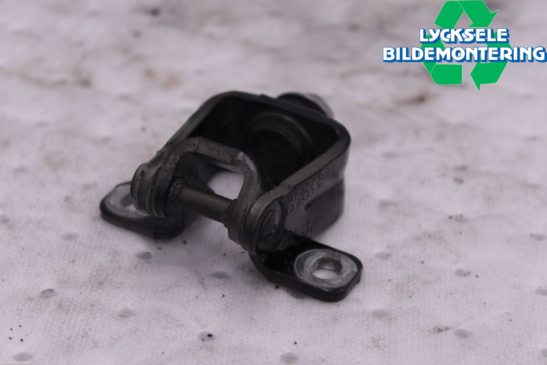 Volkswagen VW POLO 10-17 Bakluckegångjärn Vä