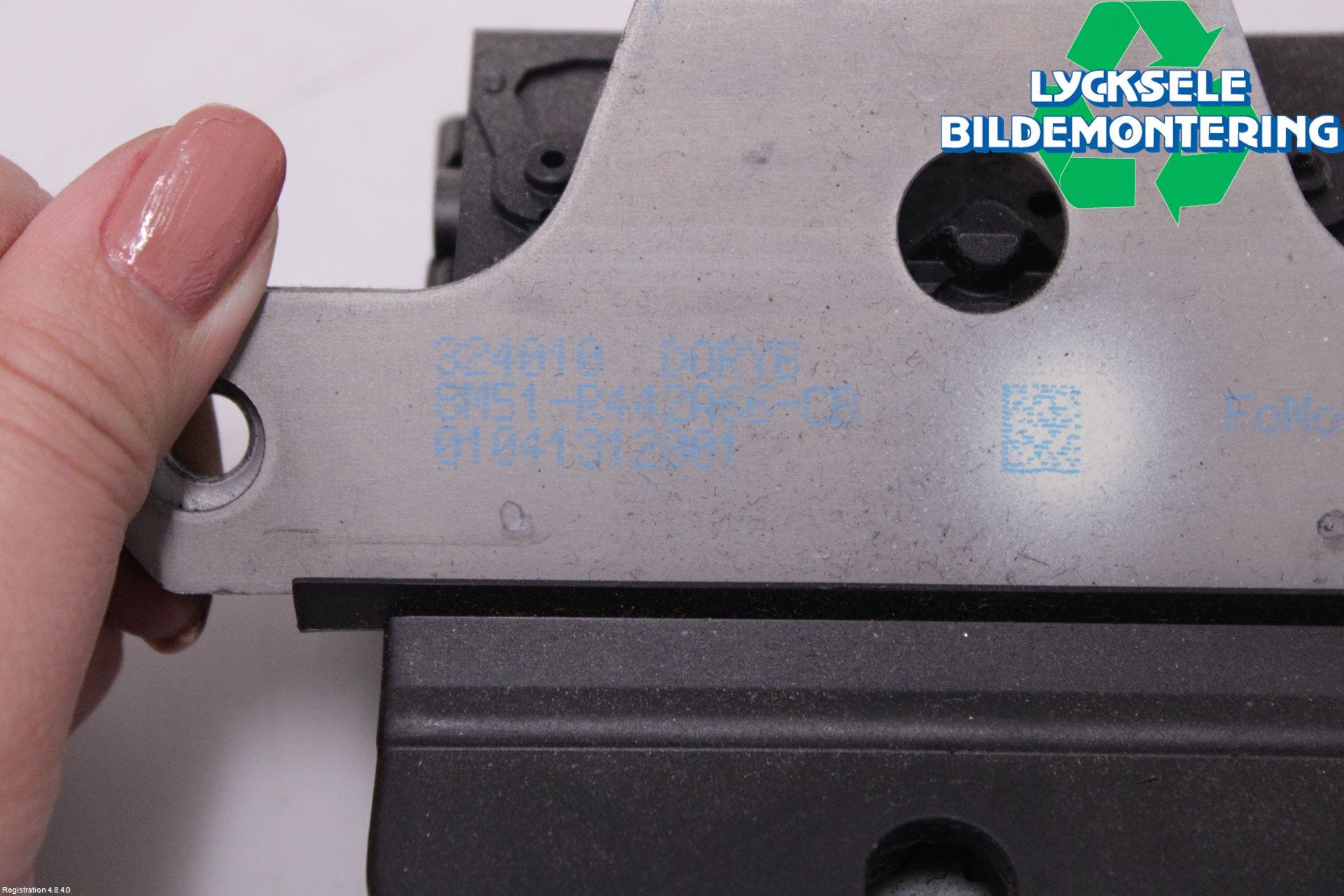 Ford MONDEO 07-15 Låskista Baklucka