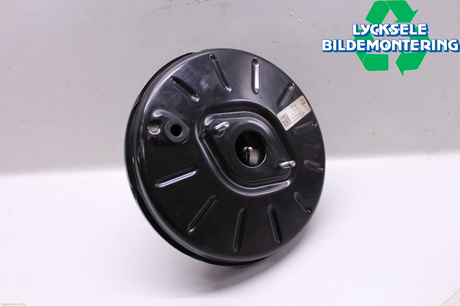 Volkswagen VW PASSAT 15-19 Bromsservo