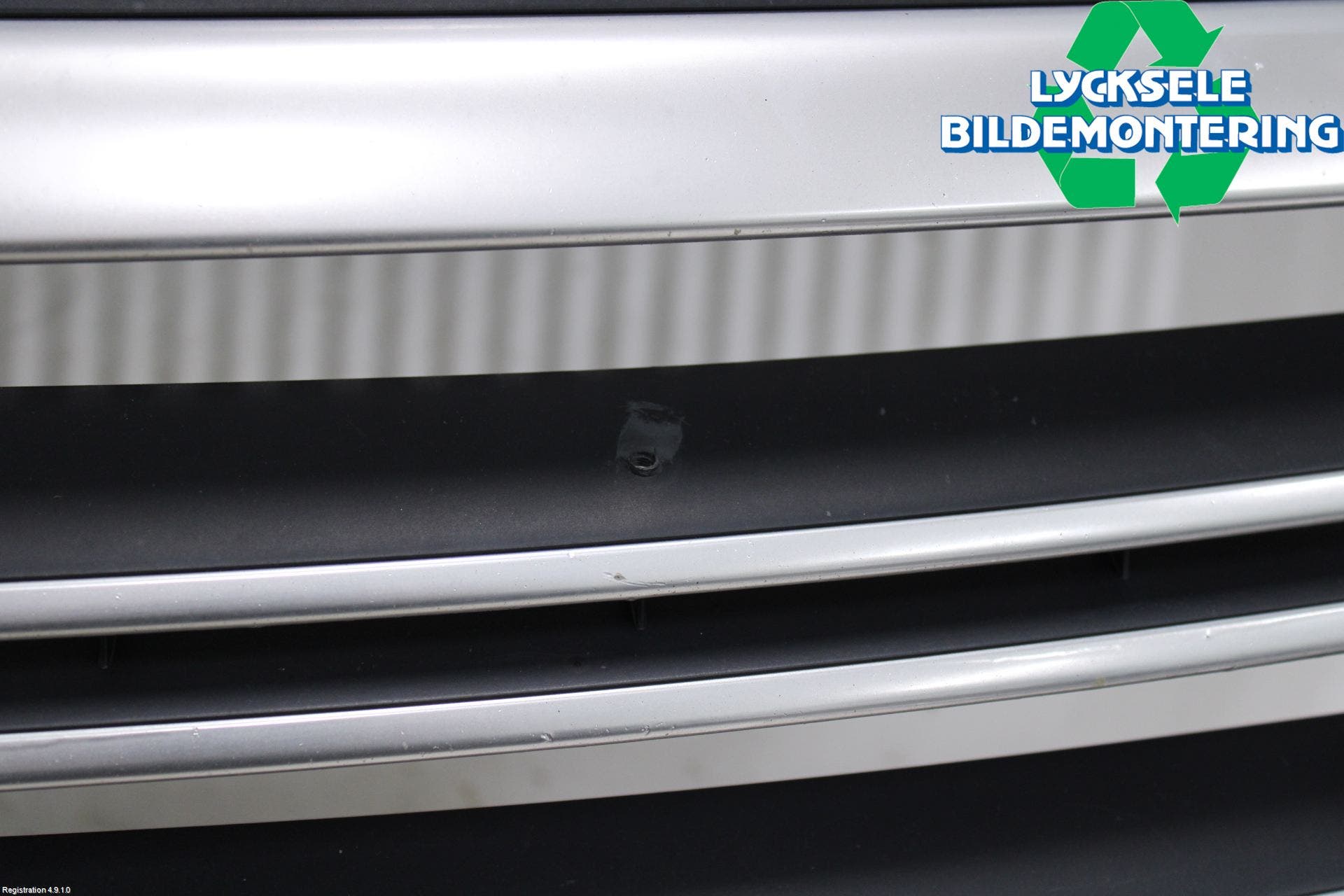 Volkswagen VW PASSAT 05-11 Grill Komp