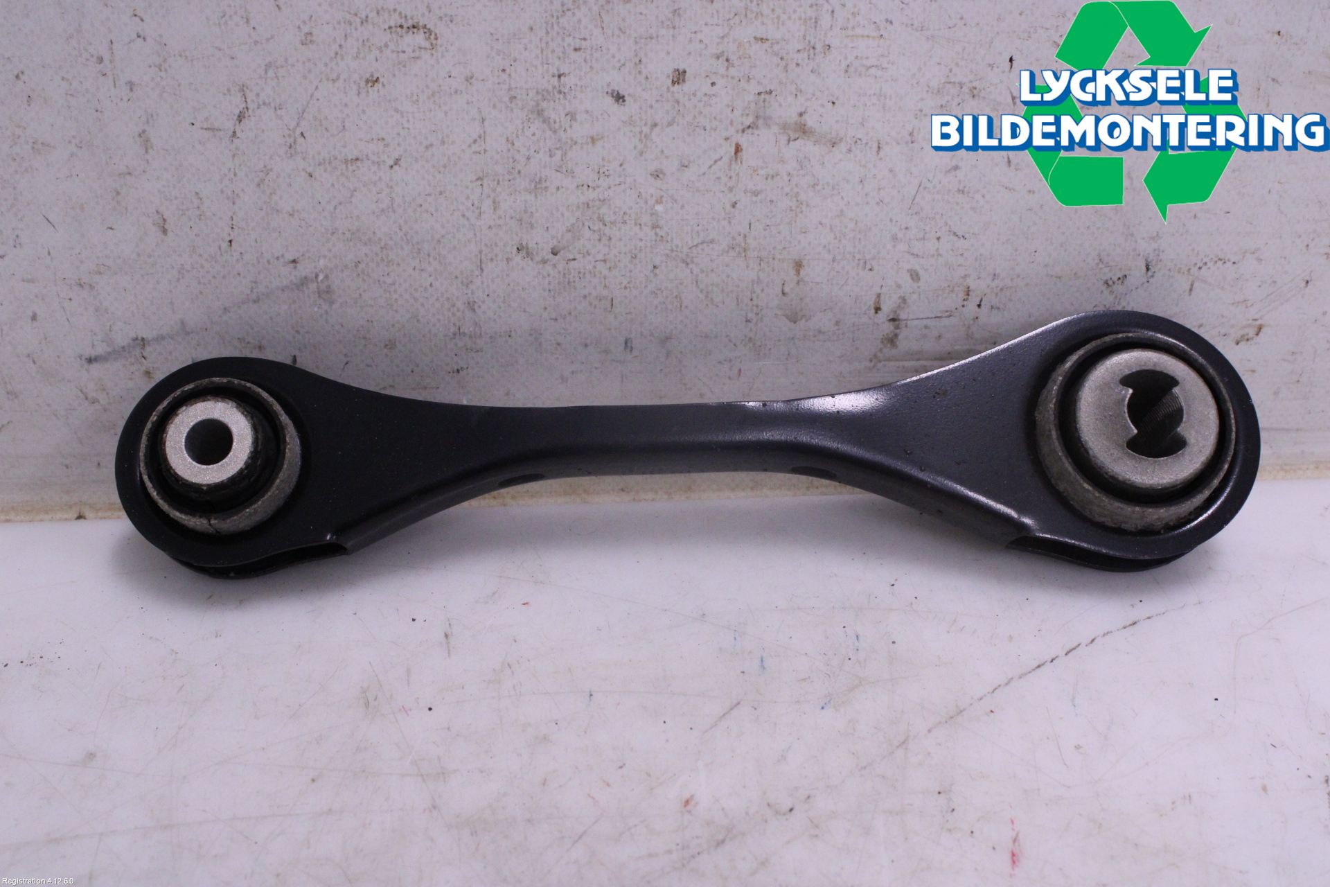 BMW 3 G20/G21/G80/G81 19- Bärarm Bak Övre Höger