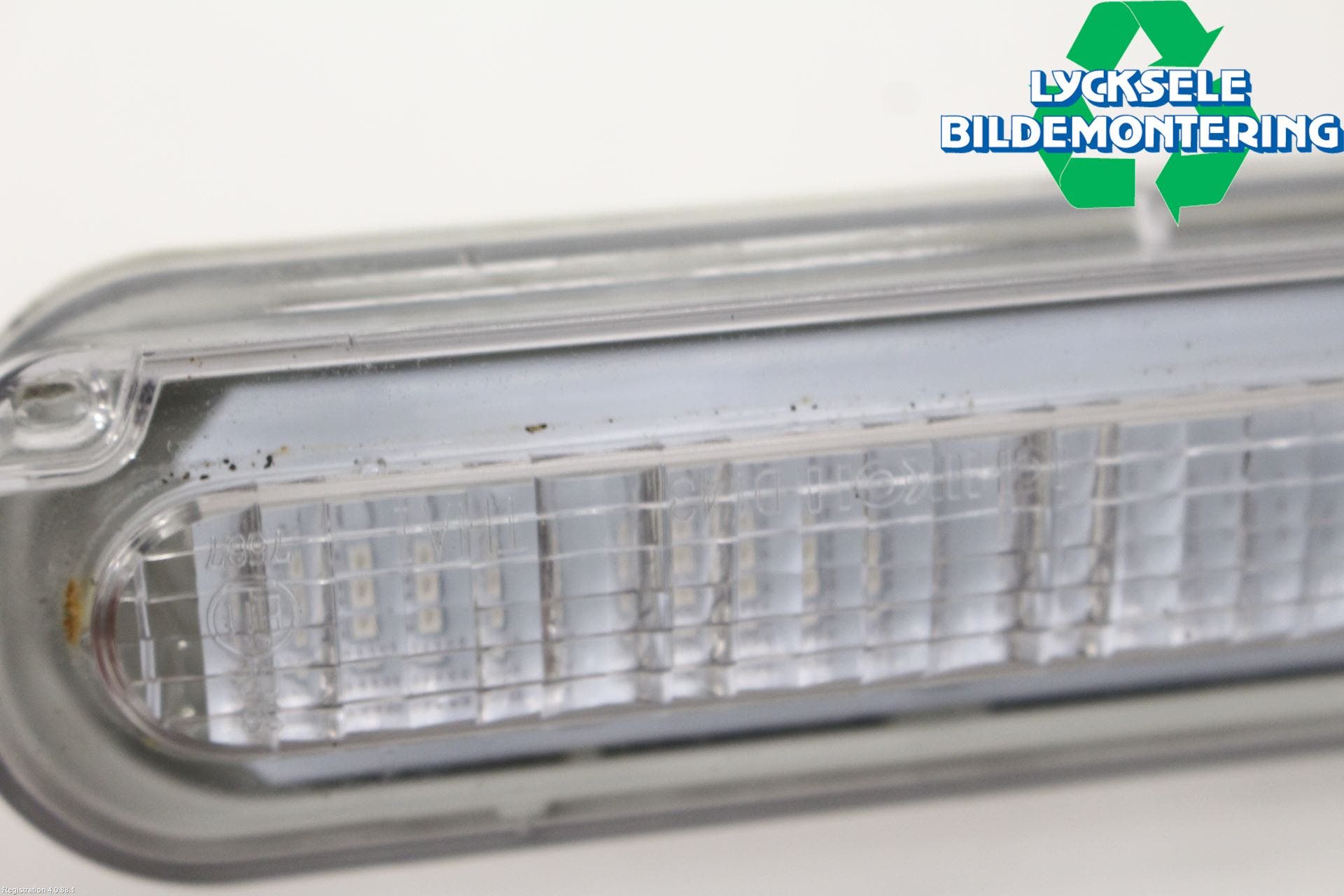 Mitsubishi L200 16-23 Bromsljus Bakruta