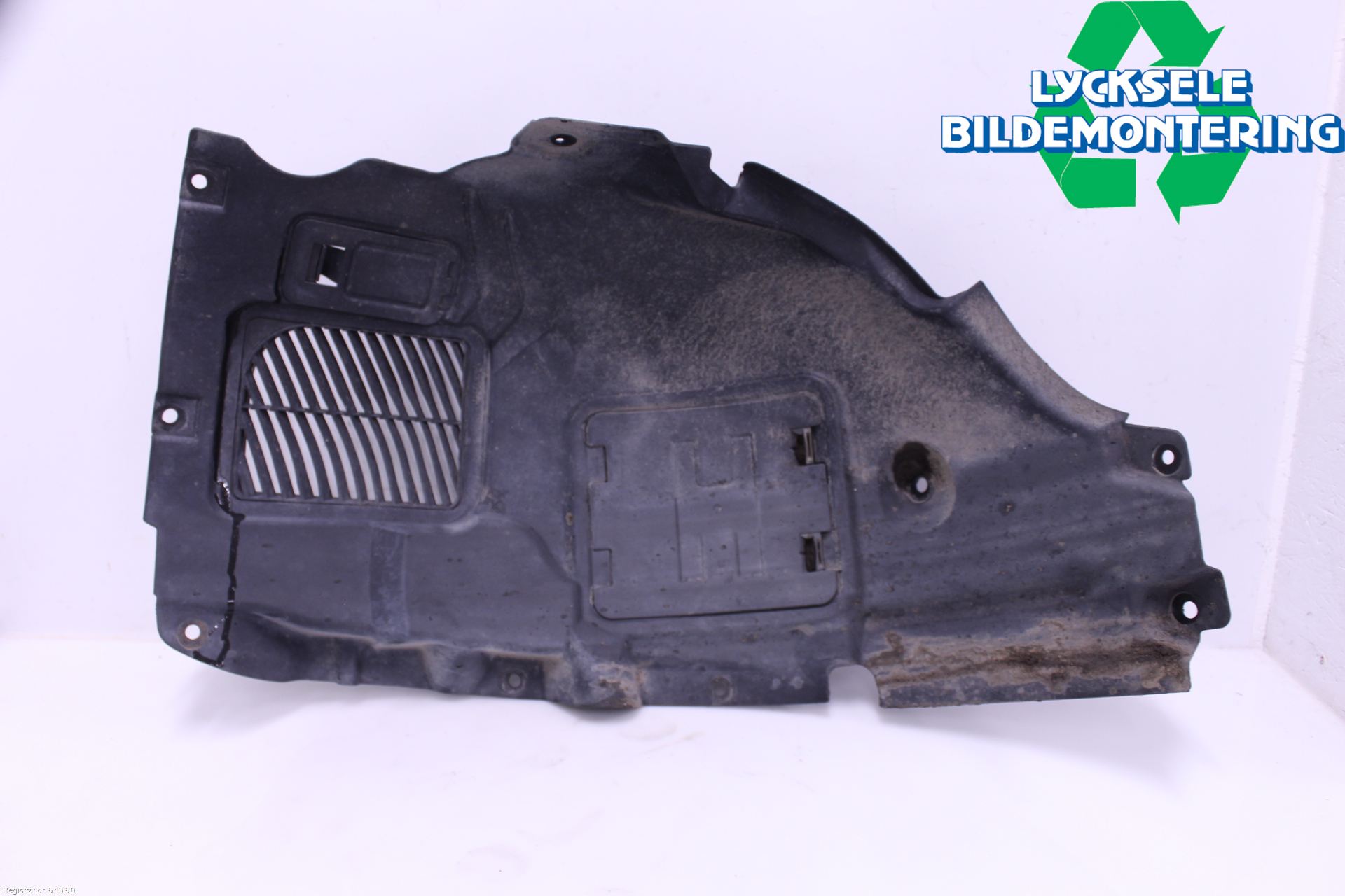 BMW 1 F20/F21 11-19 Skärm Inner