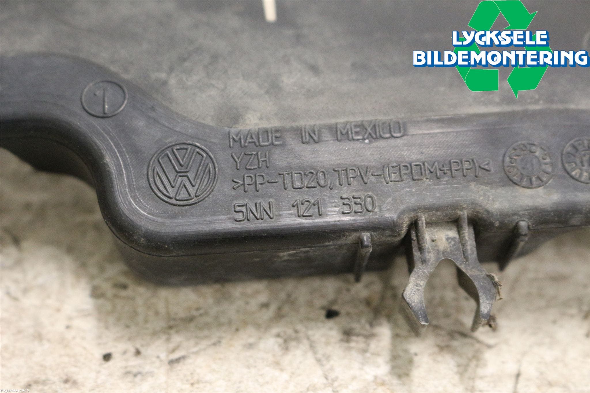 Volkswagen VW TIGUAN 16-24 Deflektor Plåt-Plast Kylning