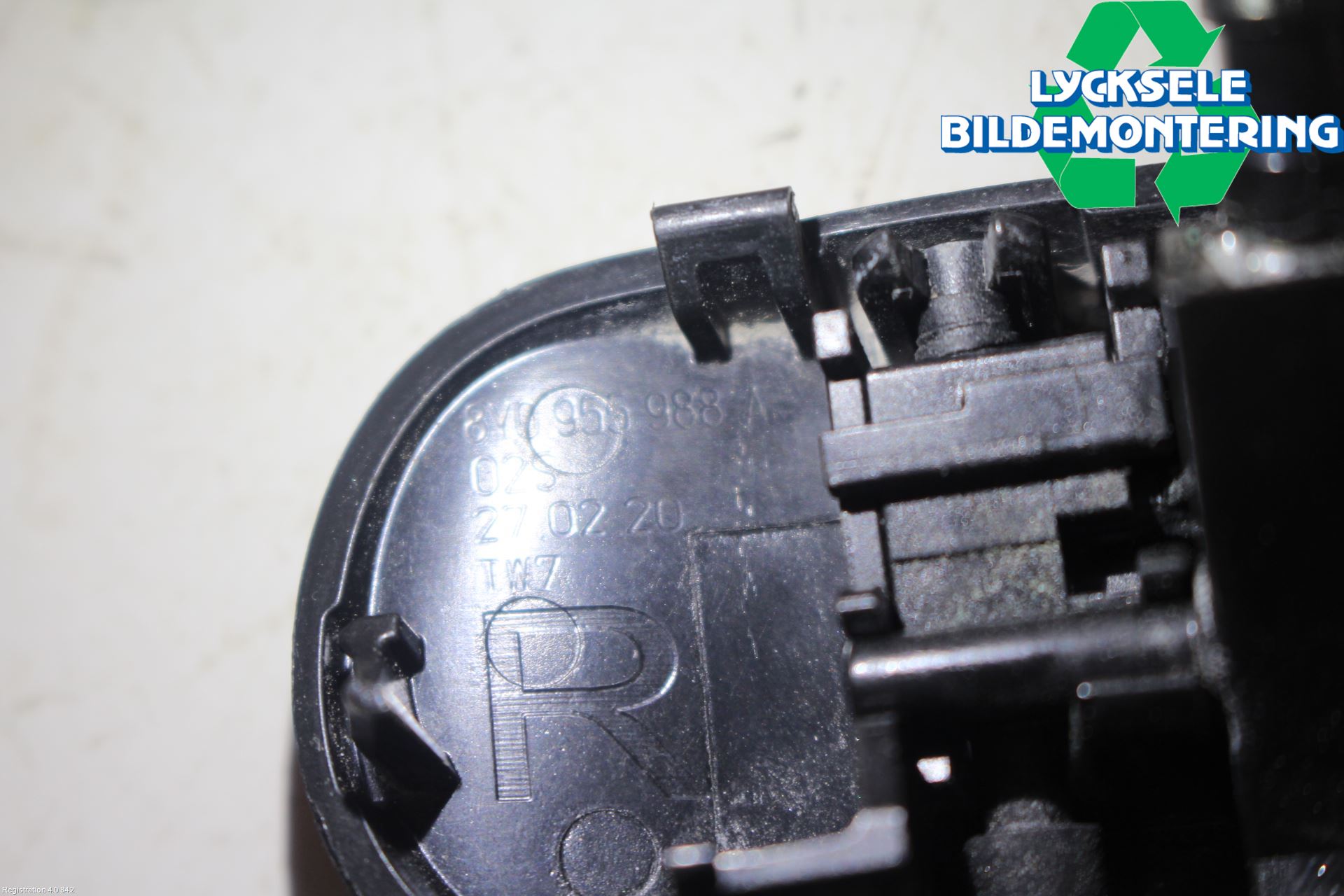 Audi A3/S3 8Y 21- Spolarmunstycke Rutor