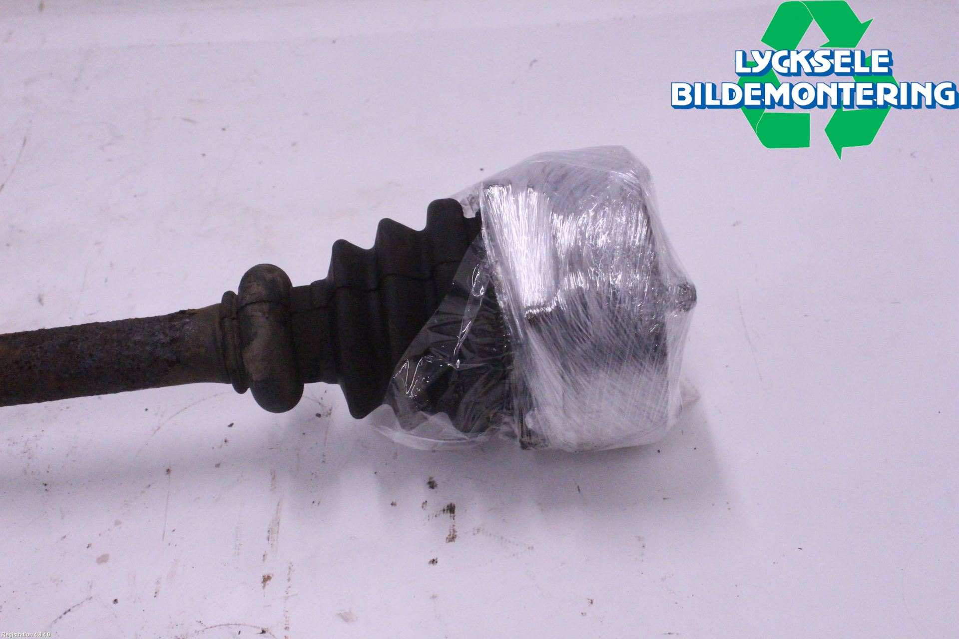 Audi V8       89- Drivaxel Bak Höger