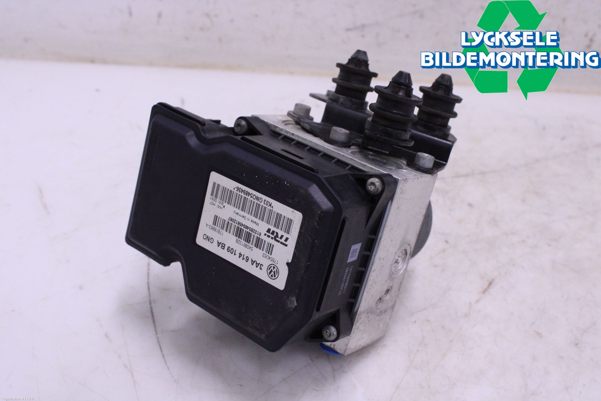 Volkswagen VW PASSAT 11-14 Abs Hydraulaggregat