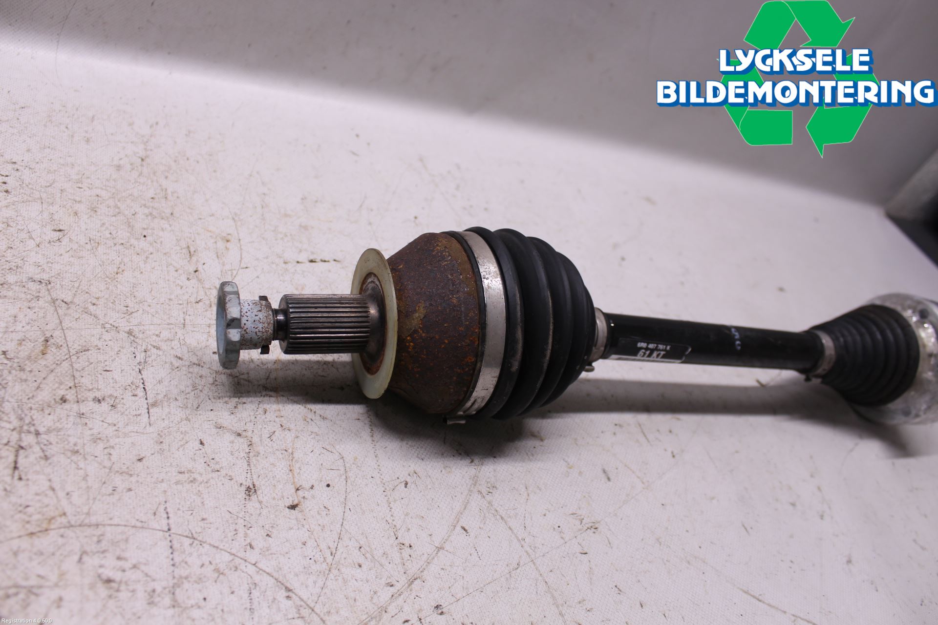Skoda FABIA 15-21 Drivaxel Fram Vänster