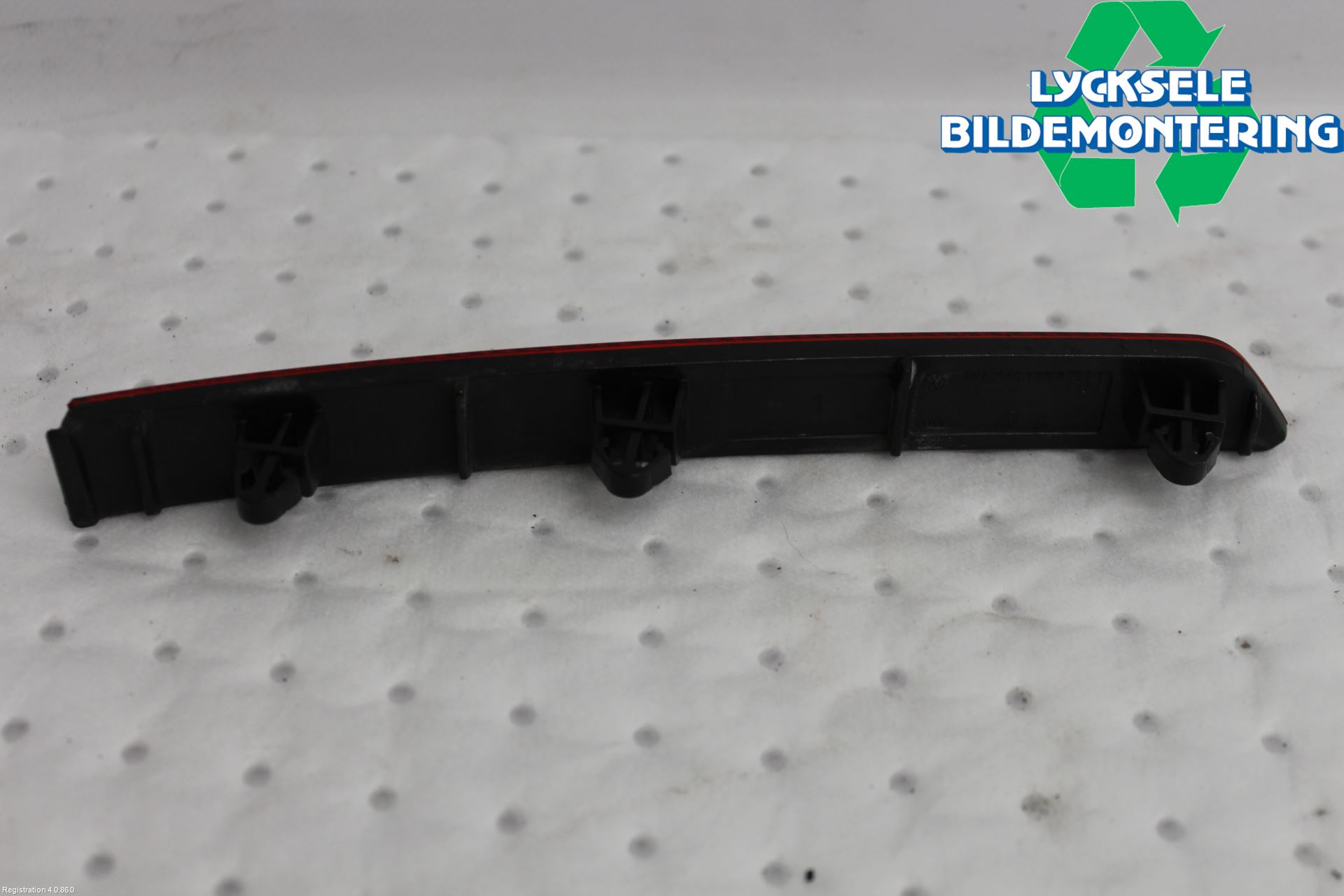 Volkswagen VW TIGUAN 16-24 Dimljus/Reflex Bak