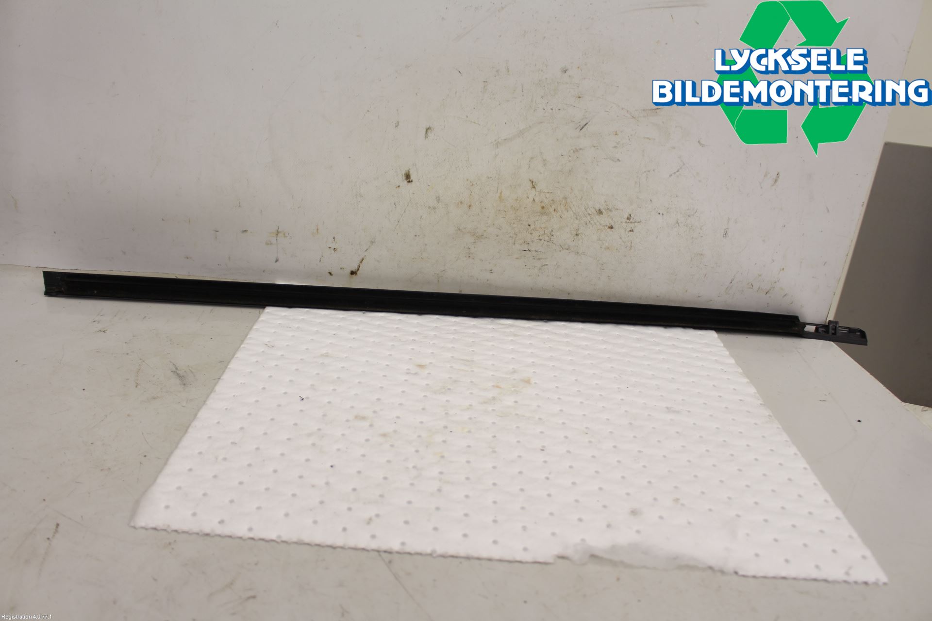 Nissan LEAF 18- Dörr Dekorlist Fram Vä