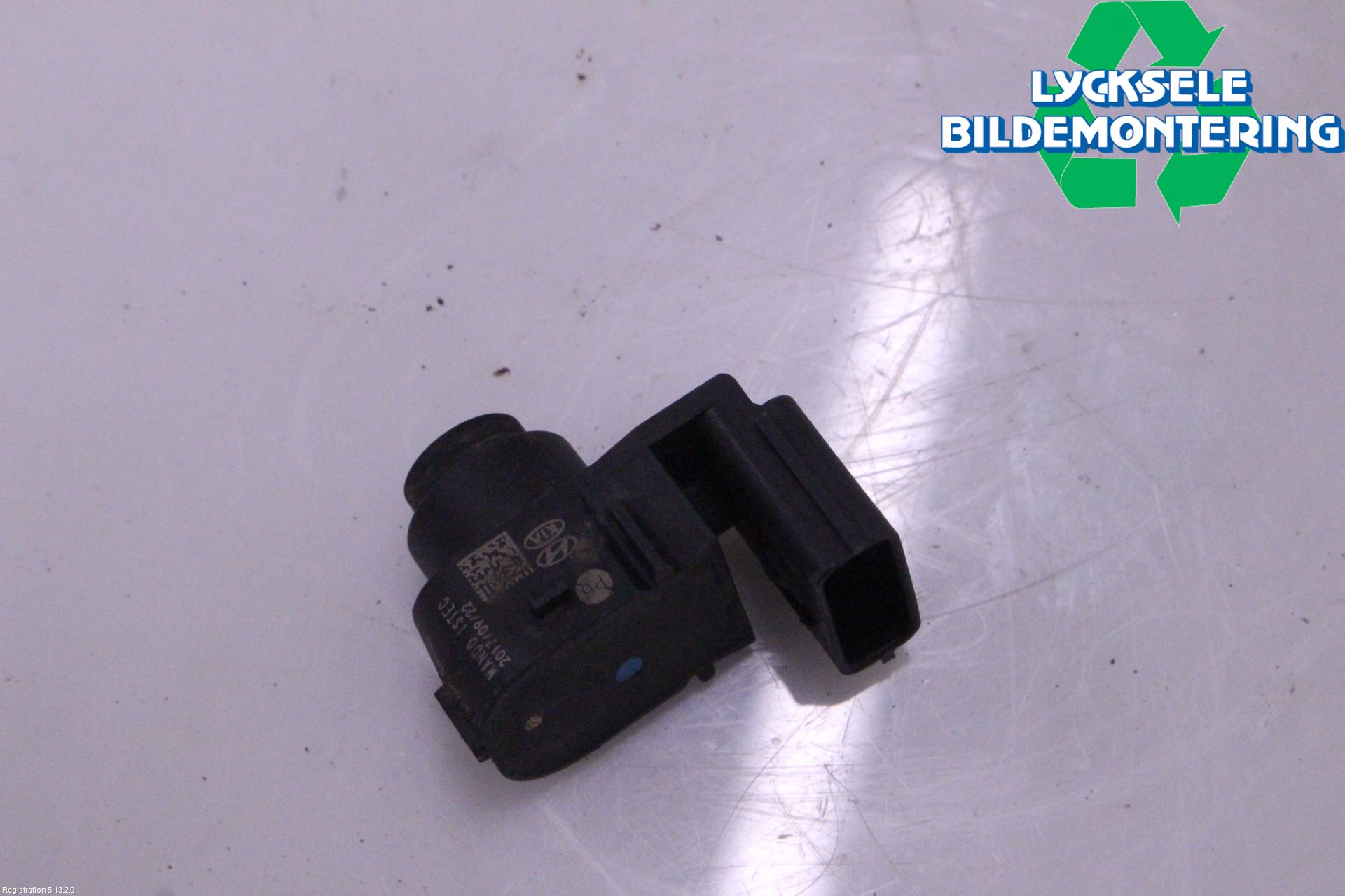Kia STONIC 18->> Parkeringshjälp Backsensor