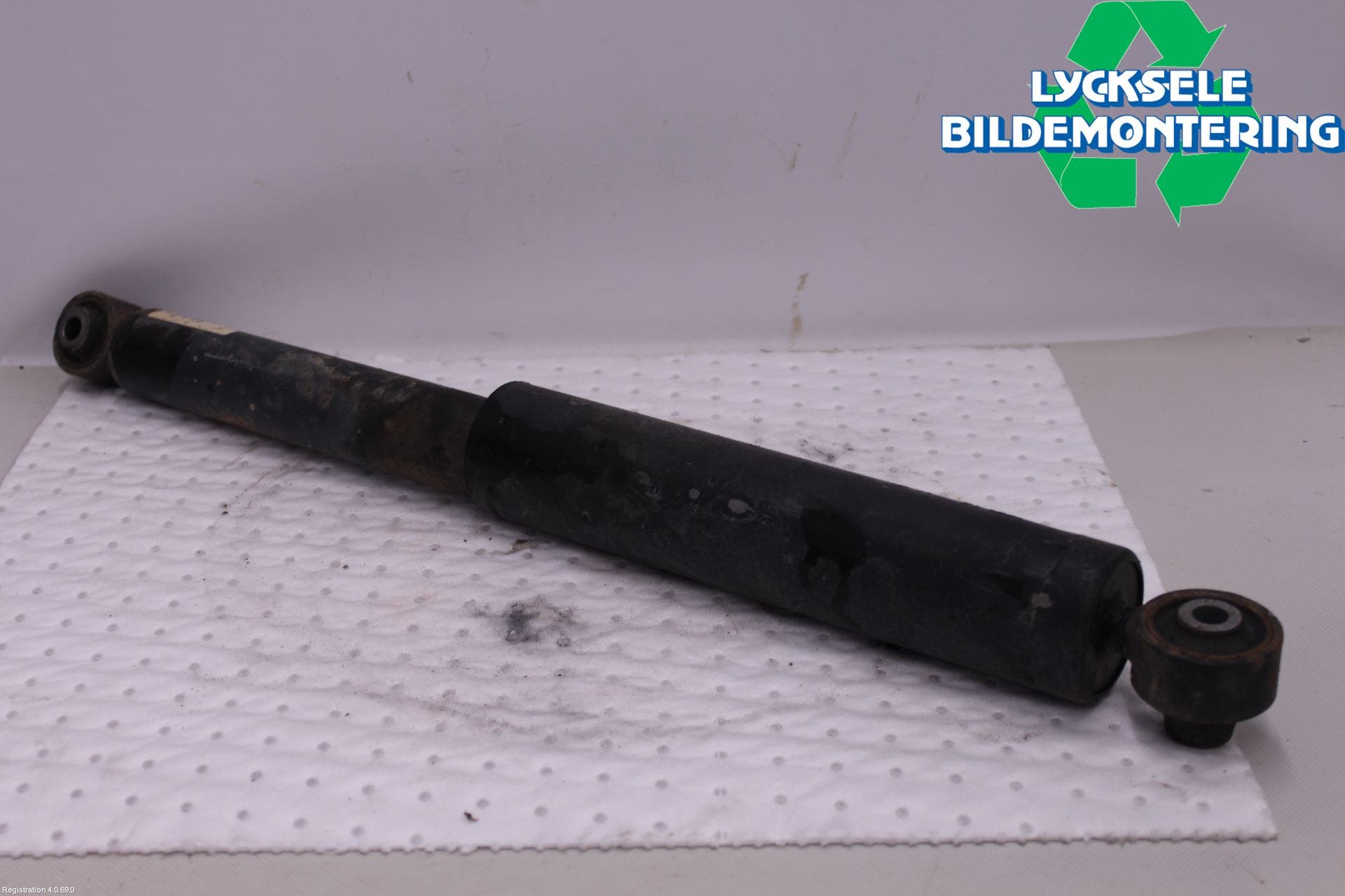 Opel COMBO D 12-18 Stötdämpare Bak