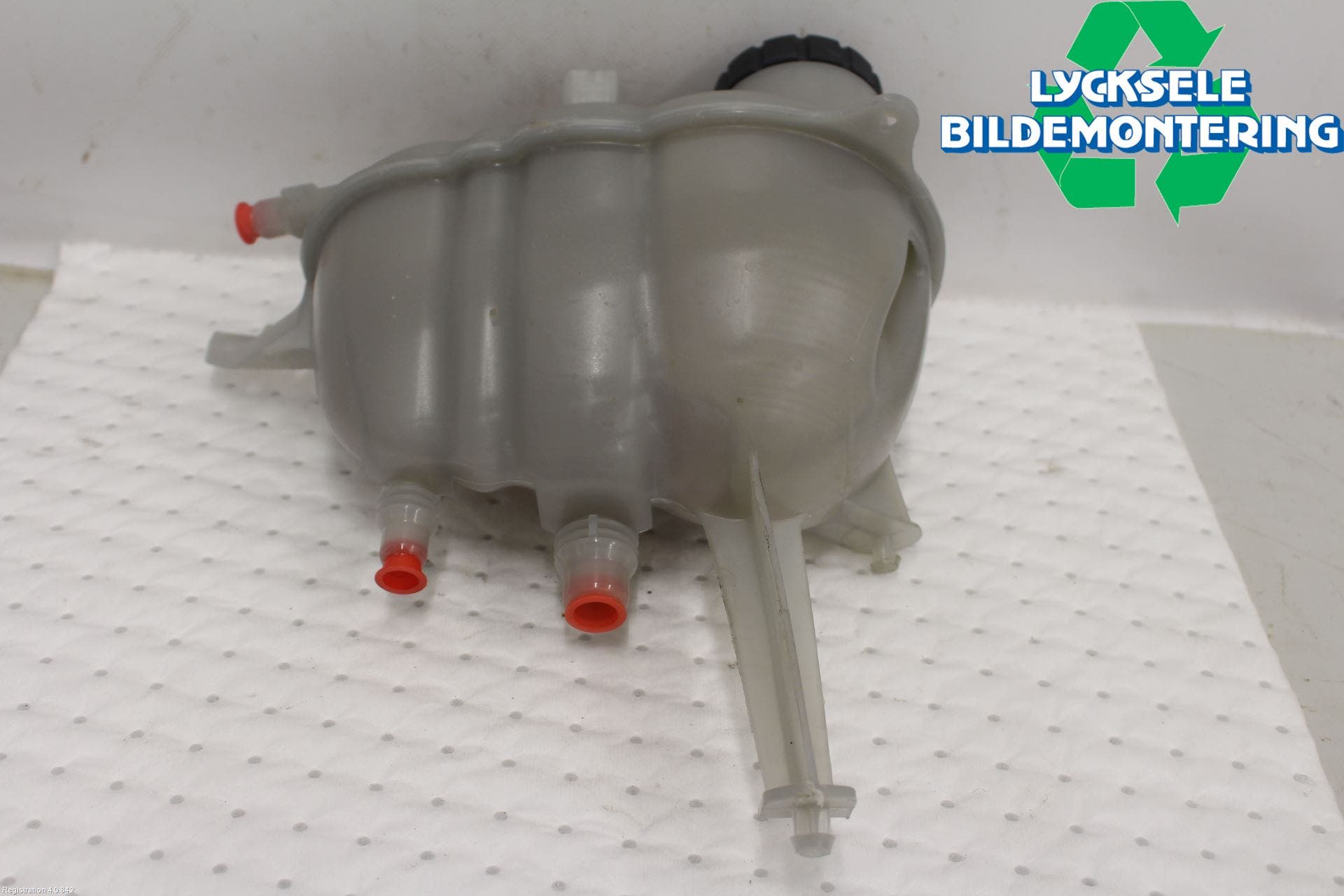 Mercedes-Benz MB GLE-KLASS (W167/V167/C167) 19- Expansionstank