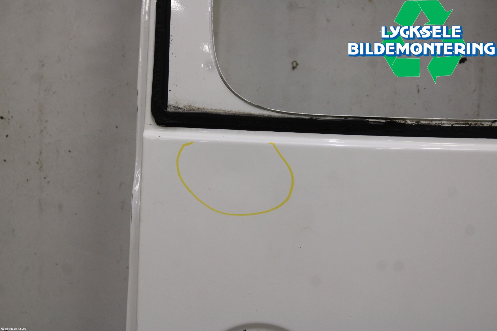 Volkswagen VW CADDY 11-15 Dörr Bak Van-Skåp Höger