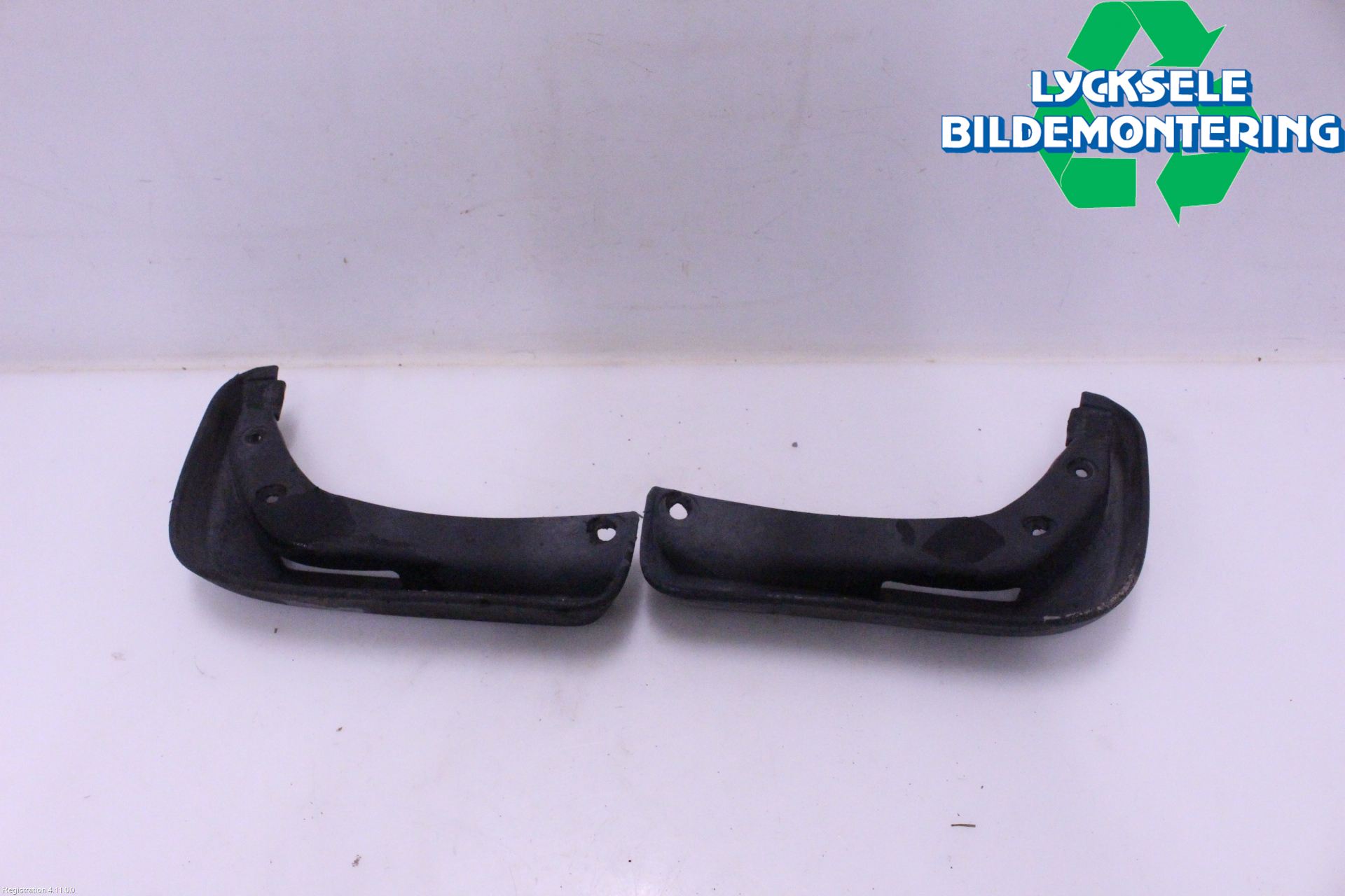 Audi A4 12-15 Stänkskydd