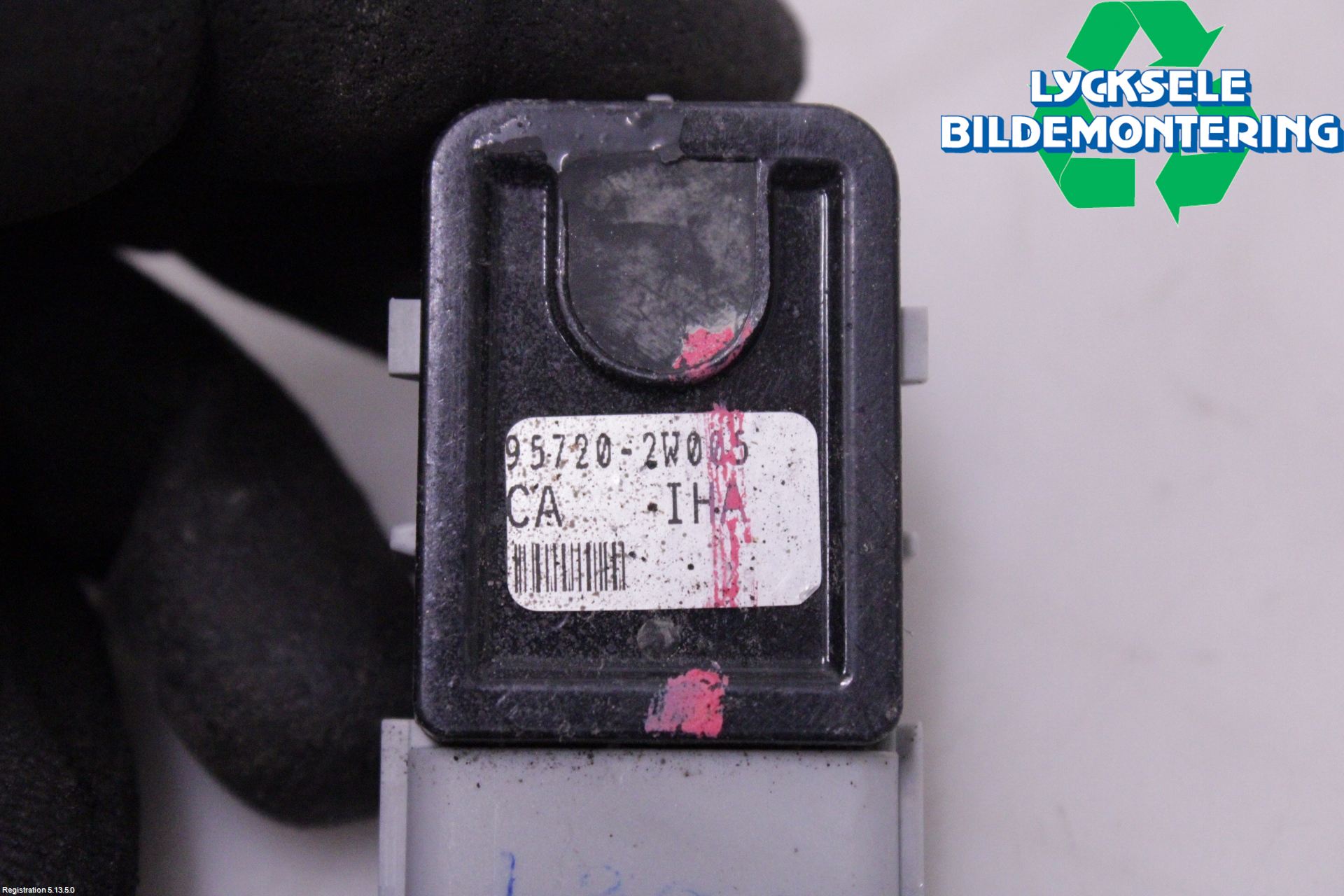 Hyundai SANTA FE 13-18 Parkeringshjälp Backsensor