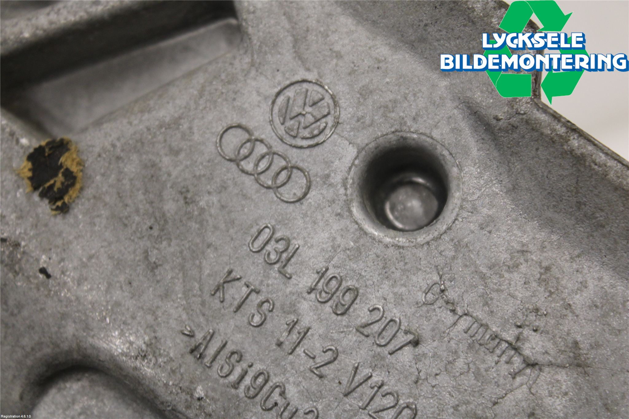 Skoda YETI Motorfäste