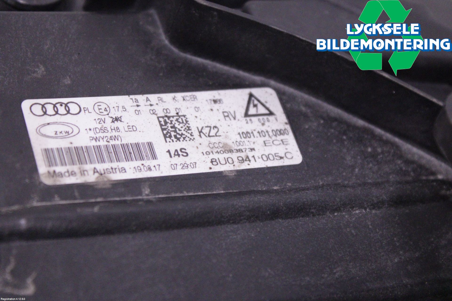 Audi Q3 8U 12-18 Strålkastare Vänster