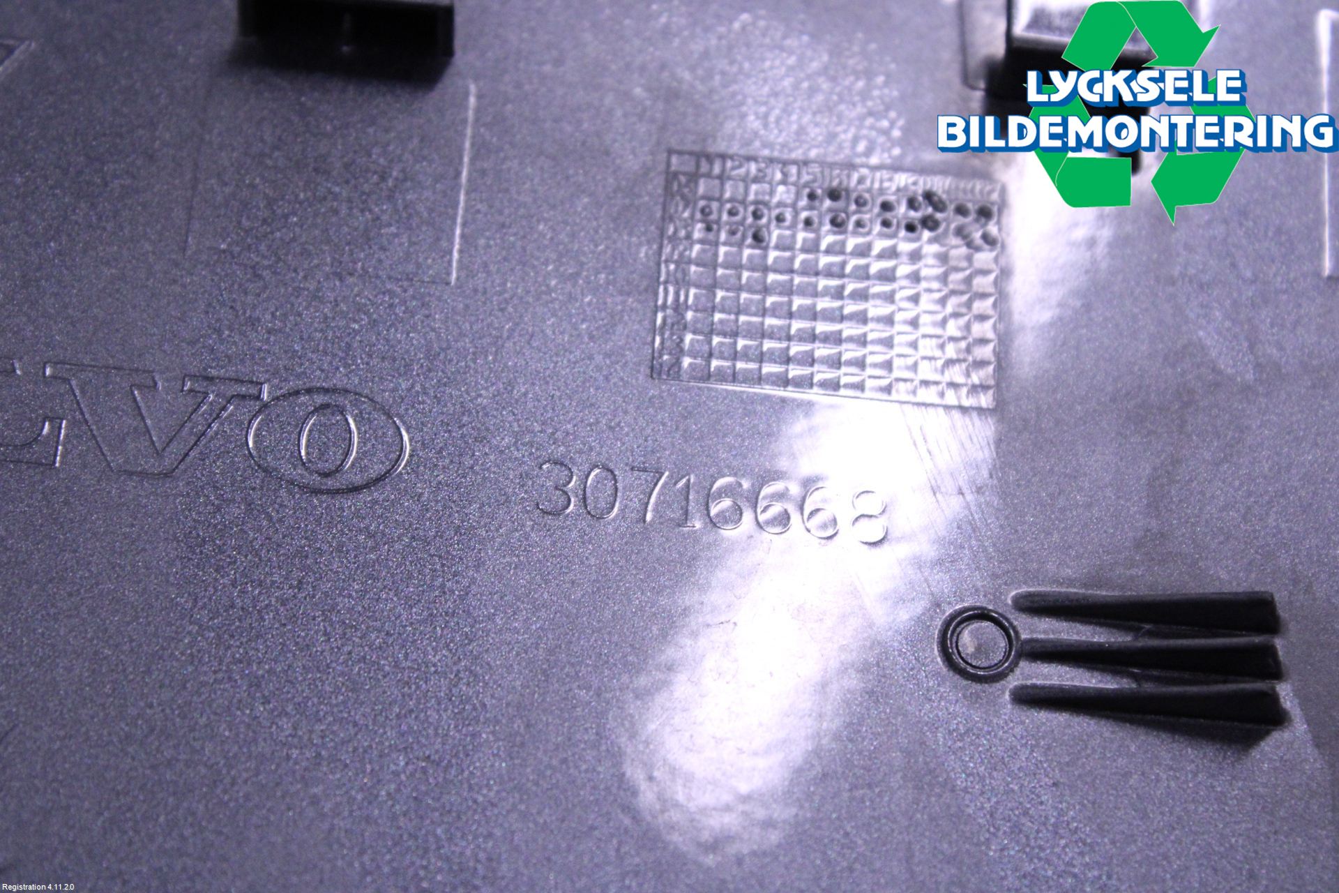 Volvo V70 08-13 Tanklucka