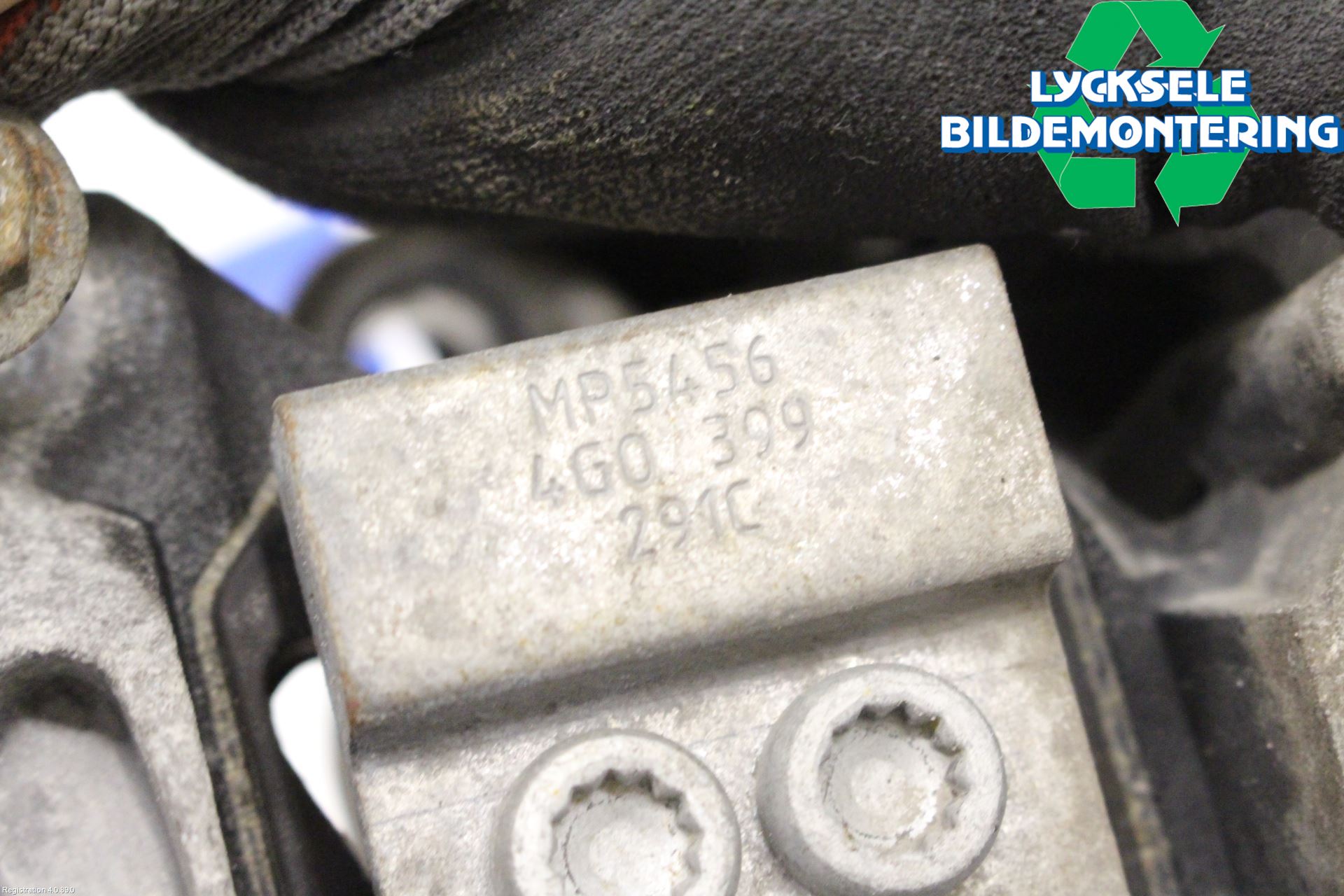 Audi A6 ALLROAD 12-18 Växellådsfäste