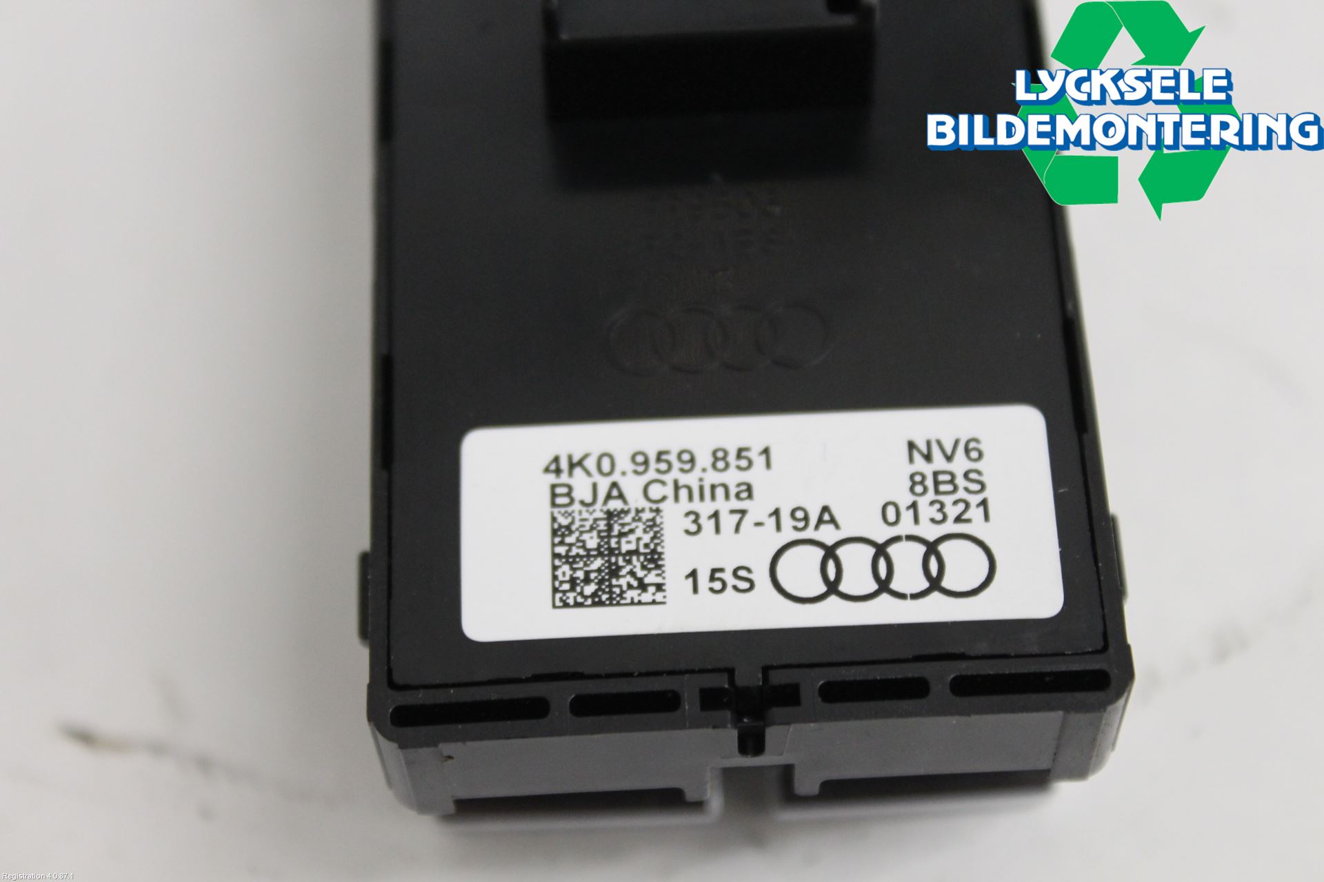 Audi A6 F2/C8 19- Strömställare Elhiss