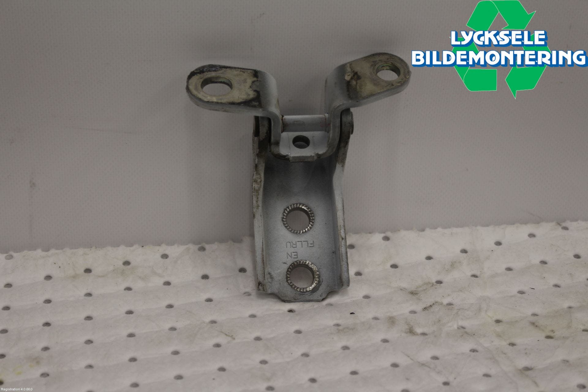 Kia VENGA 10-19 Dörrgångjärn