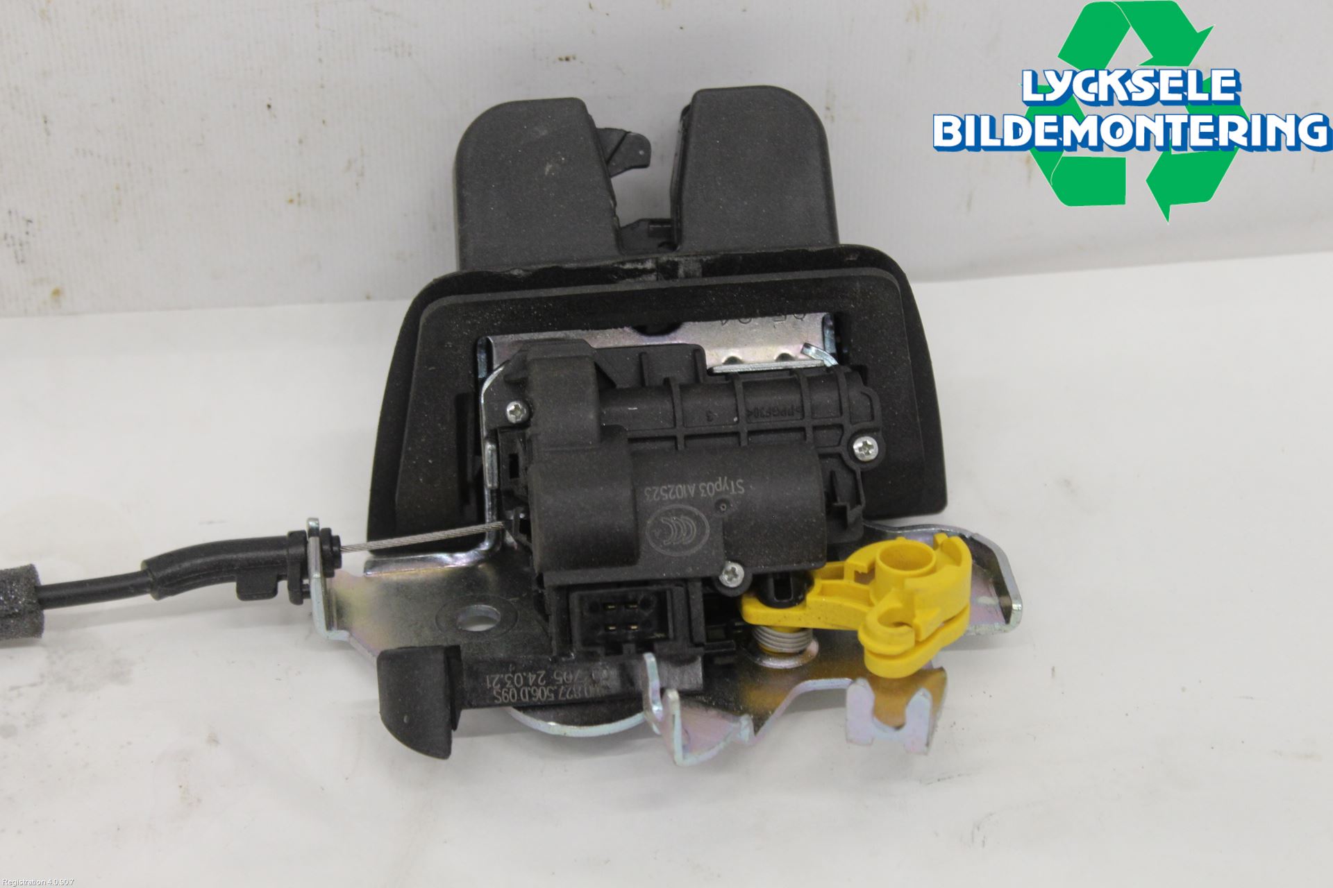 Audi A4/S4 B9 16-19 Centrallåsmot Baklucka