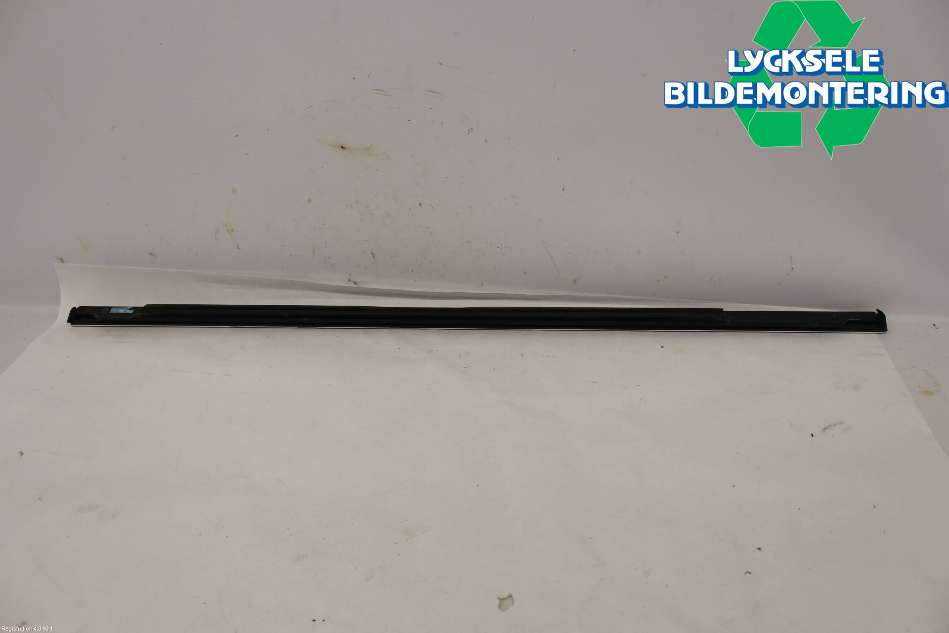 Volkswagen VW TOUAREG CR 18- Dörr Dekorlist Bak Hö