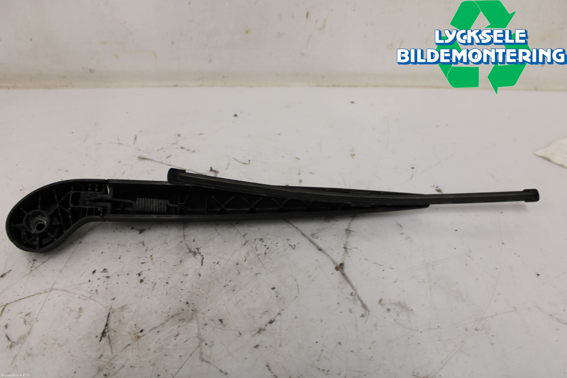 Volvo V70 08-13 Torkararm-Bakruta