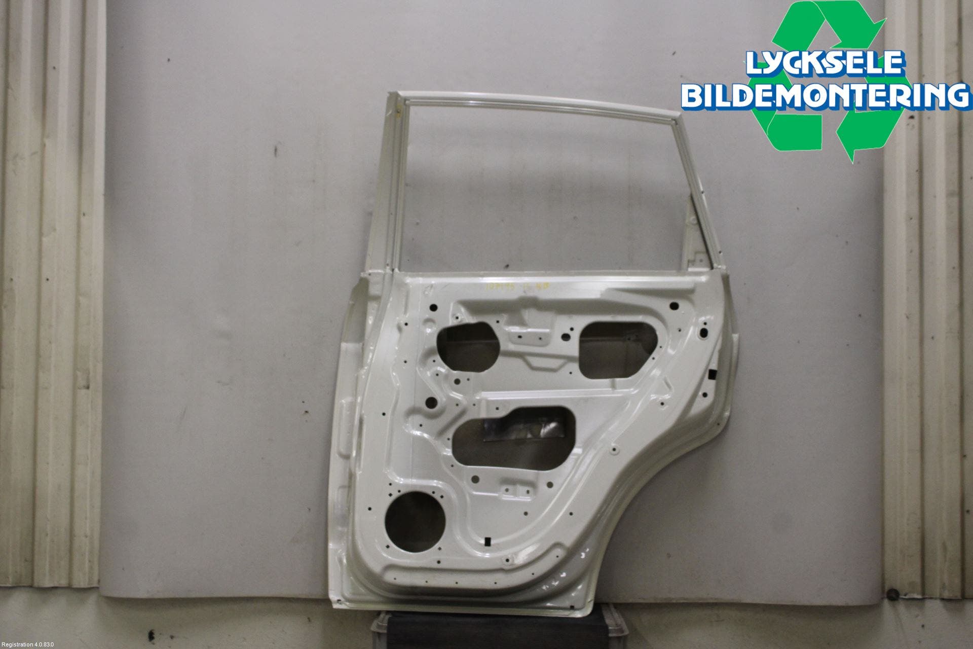 Chevrolet CAPTIVA Dörr Bak Höger