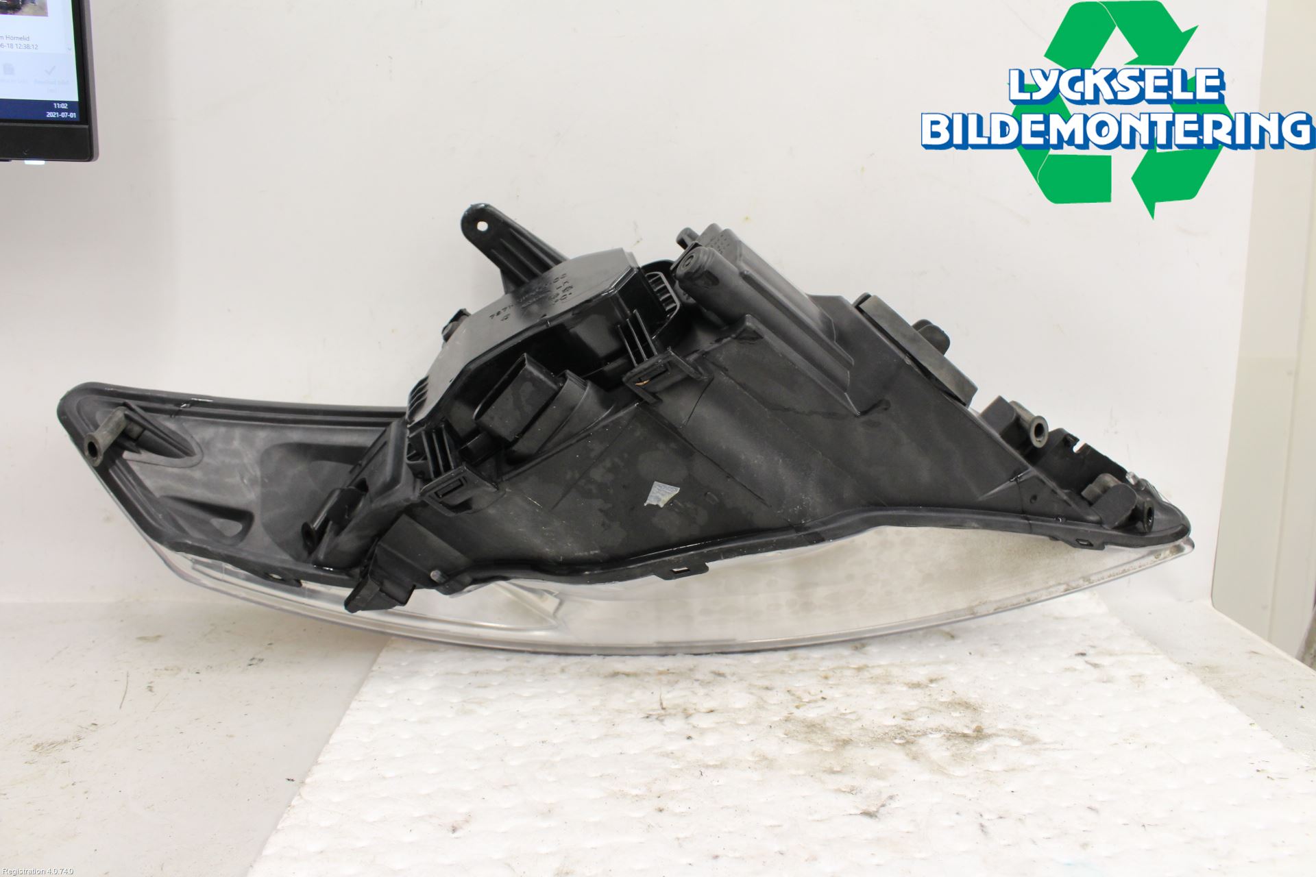 Ford MONDEO 07-15 Strålkastare Vänster