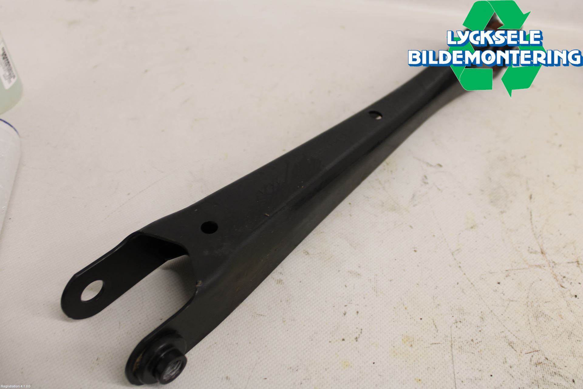 Mazda CX-60 22- Bärarm Bak Höger