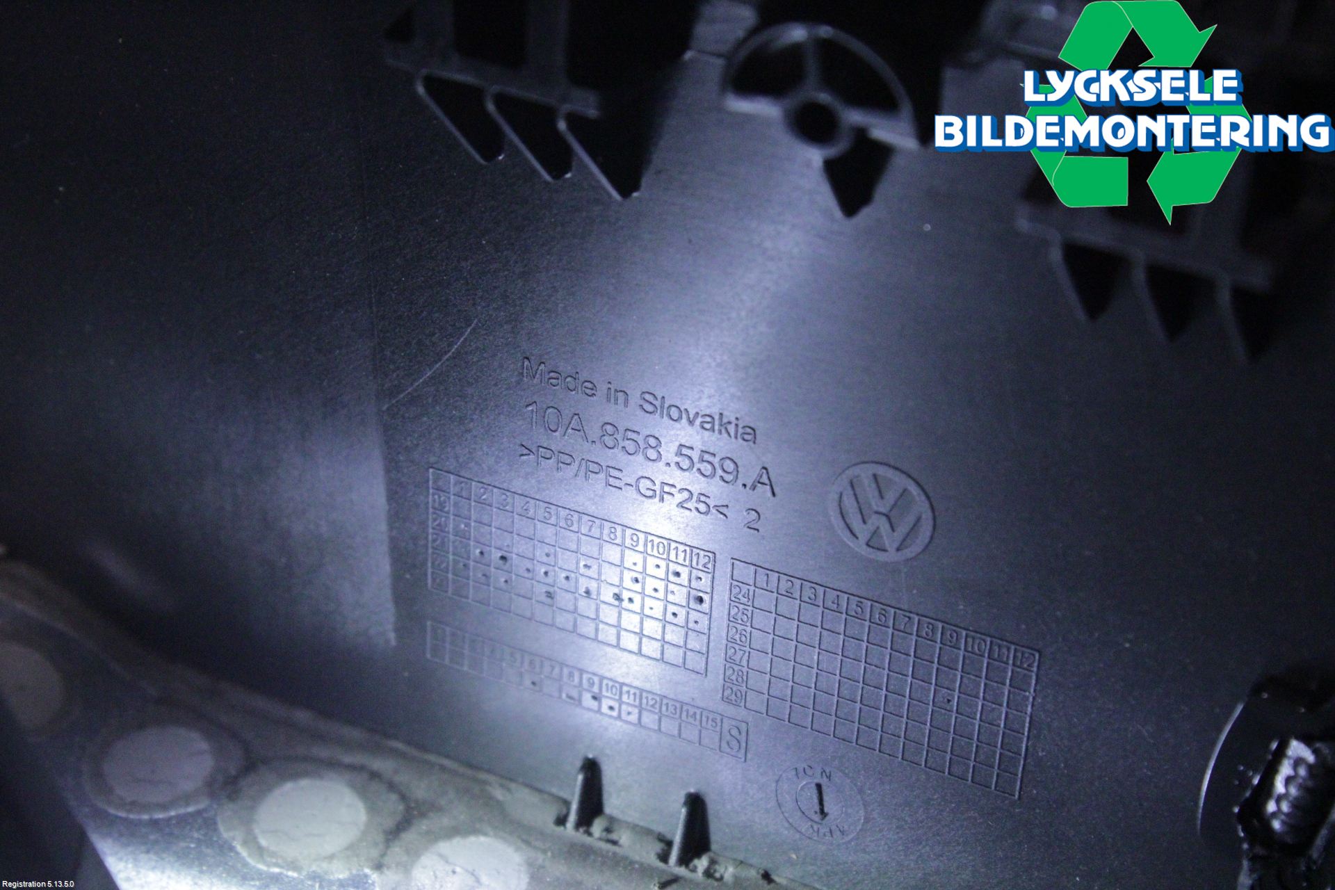 Volkswagen VW ID.4 21- Rattkåpa-Kåpor