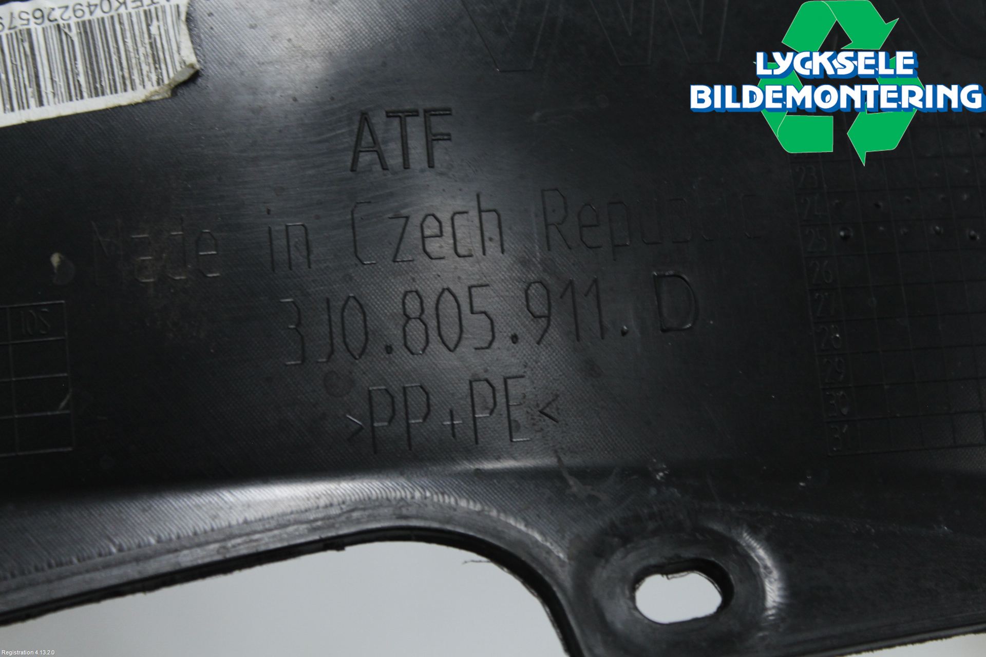 Volkswagen VW PASSAT 24- Skärm Inner