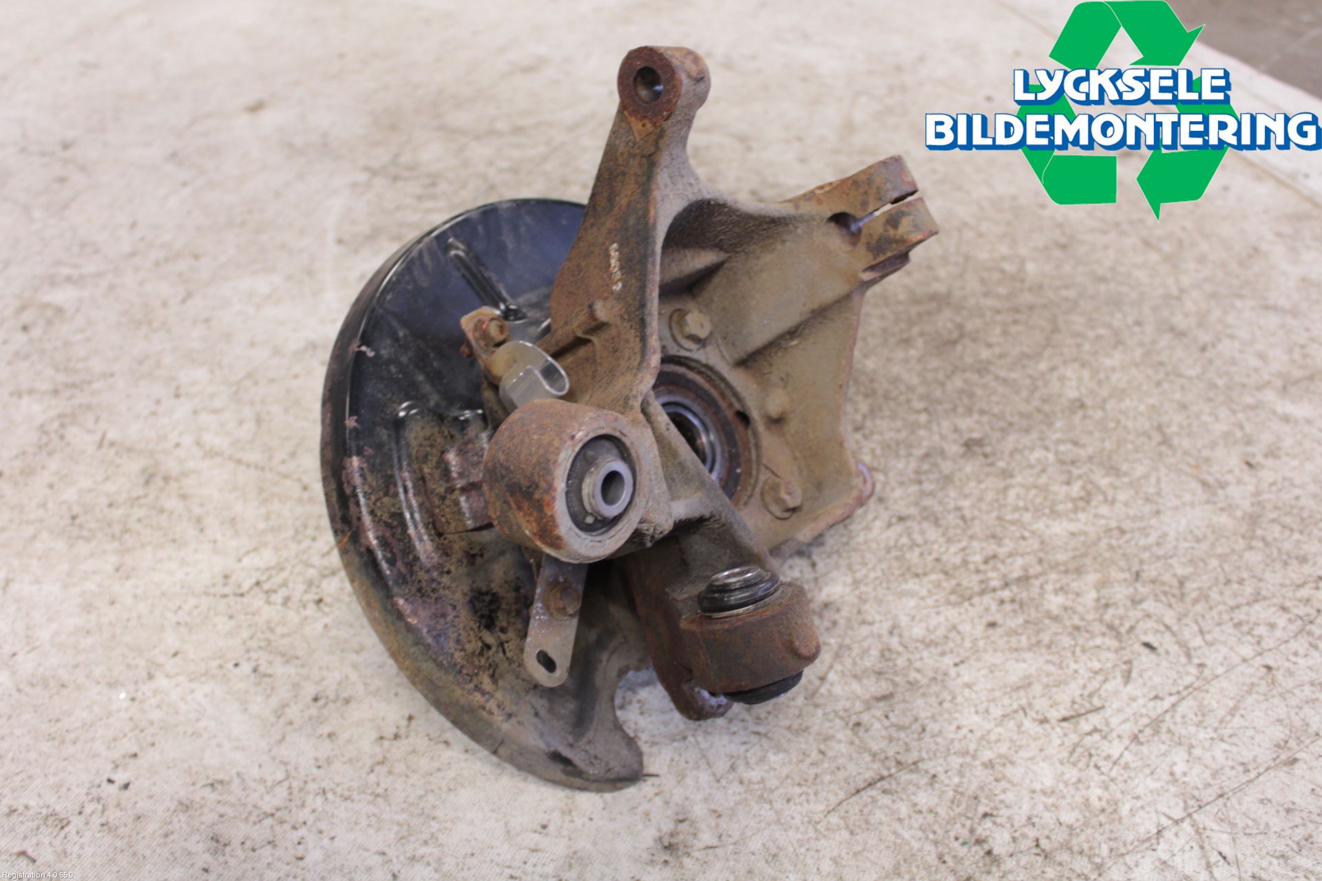 Subaru OUTBACK 15-20 Hjullagerhus-Spindel Hö B