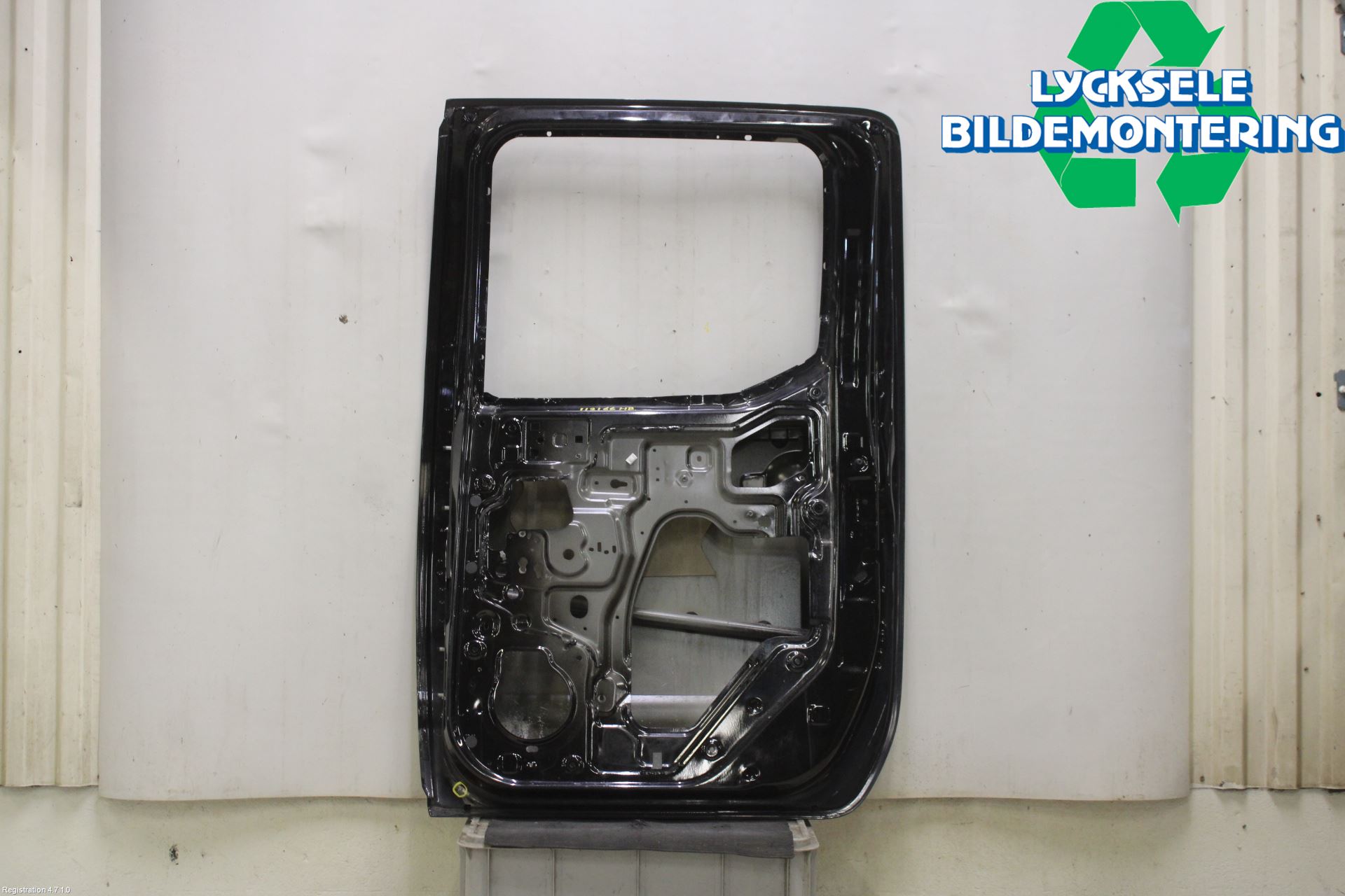 Nissan NAVARA 05-16 Dörr Bak Höger