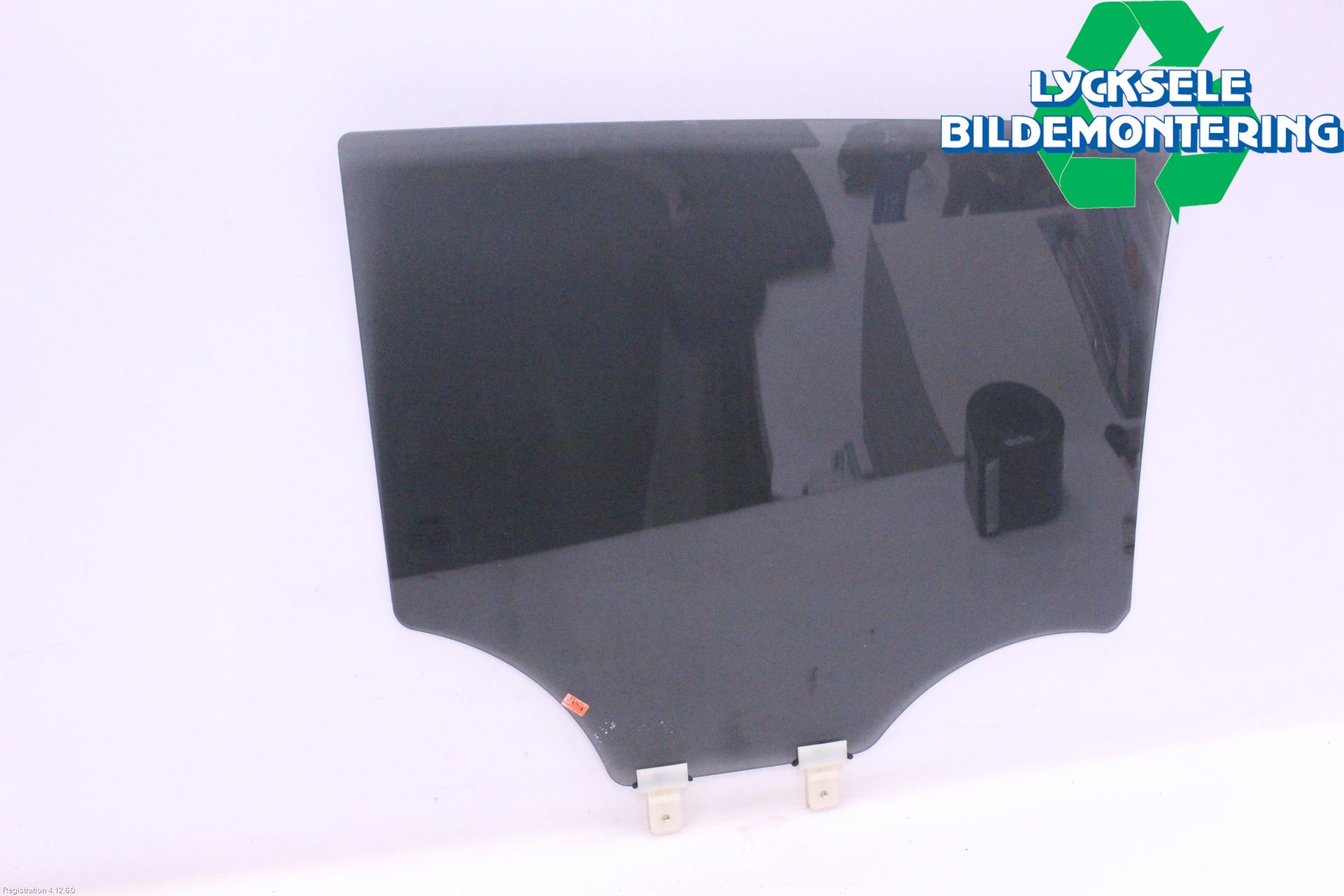 Kia STONIC 18->> Dörruta Bak Vänster