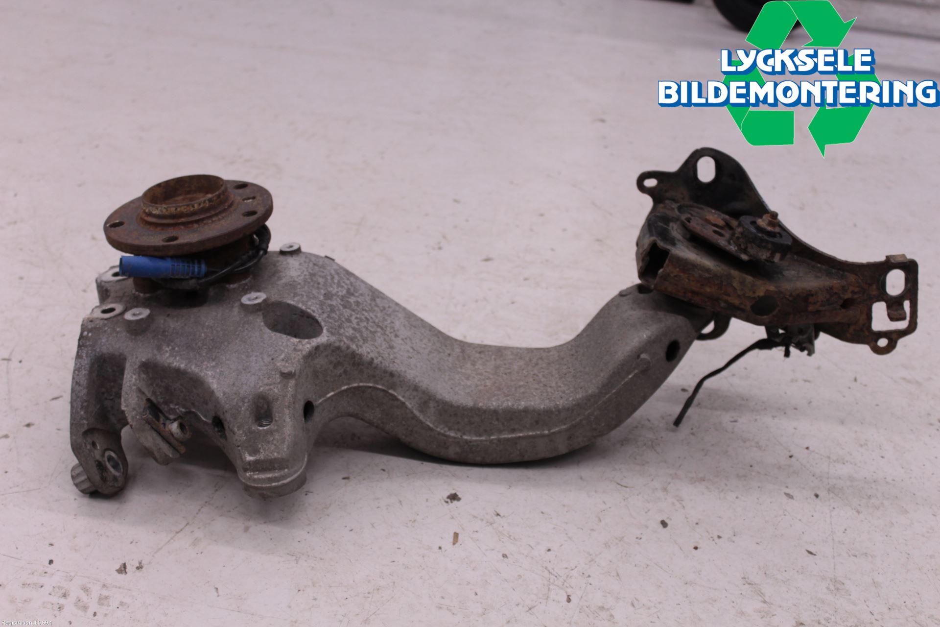 Mini COUPE R56 05-14 Hjullagerhus-Spindel Hö B