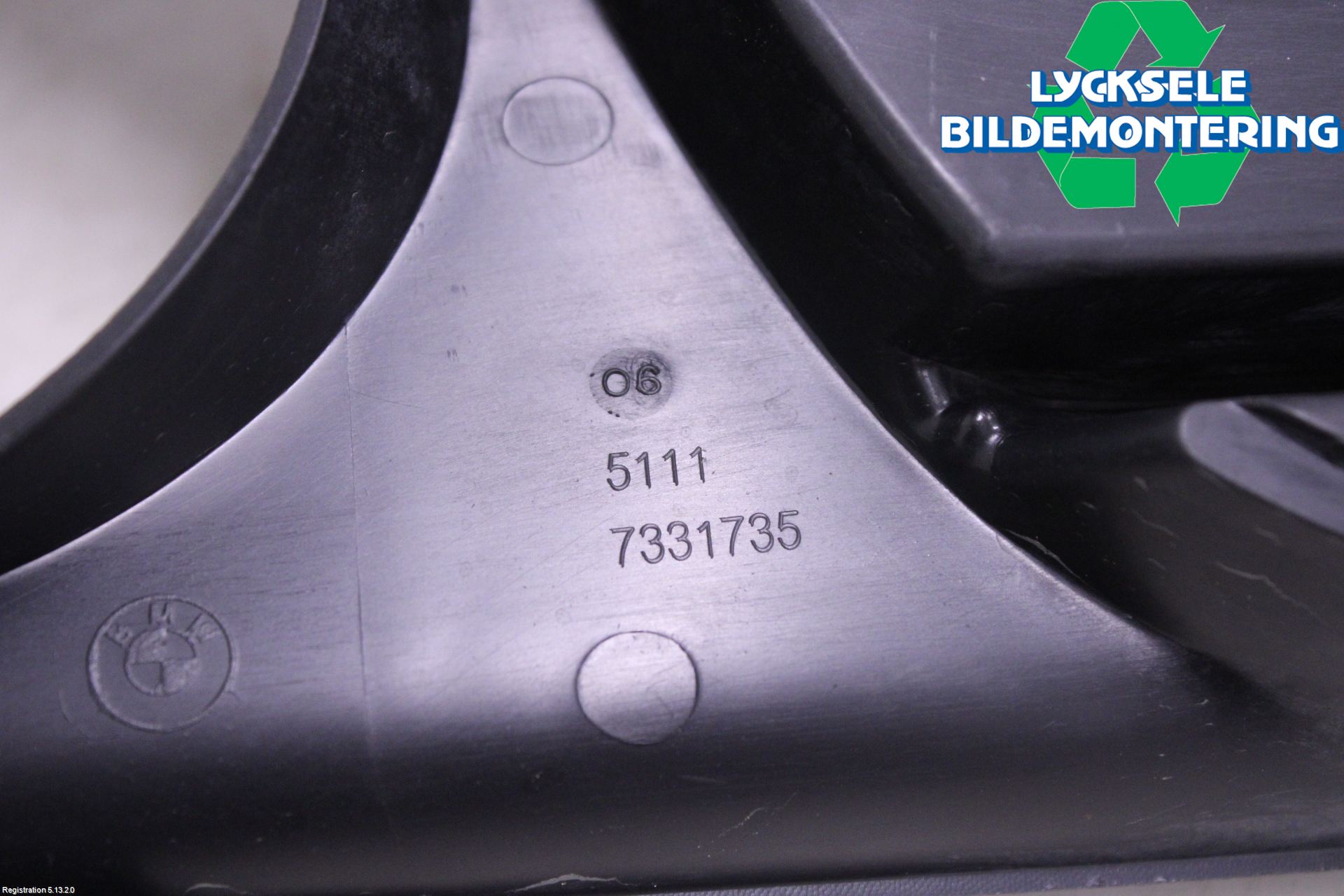BMW 5 F10/F11/F18 09-17 Grilldel Vänster