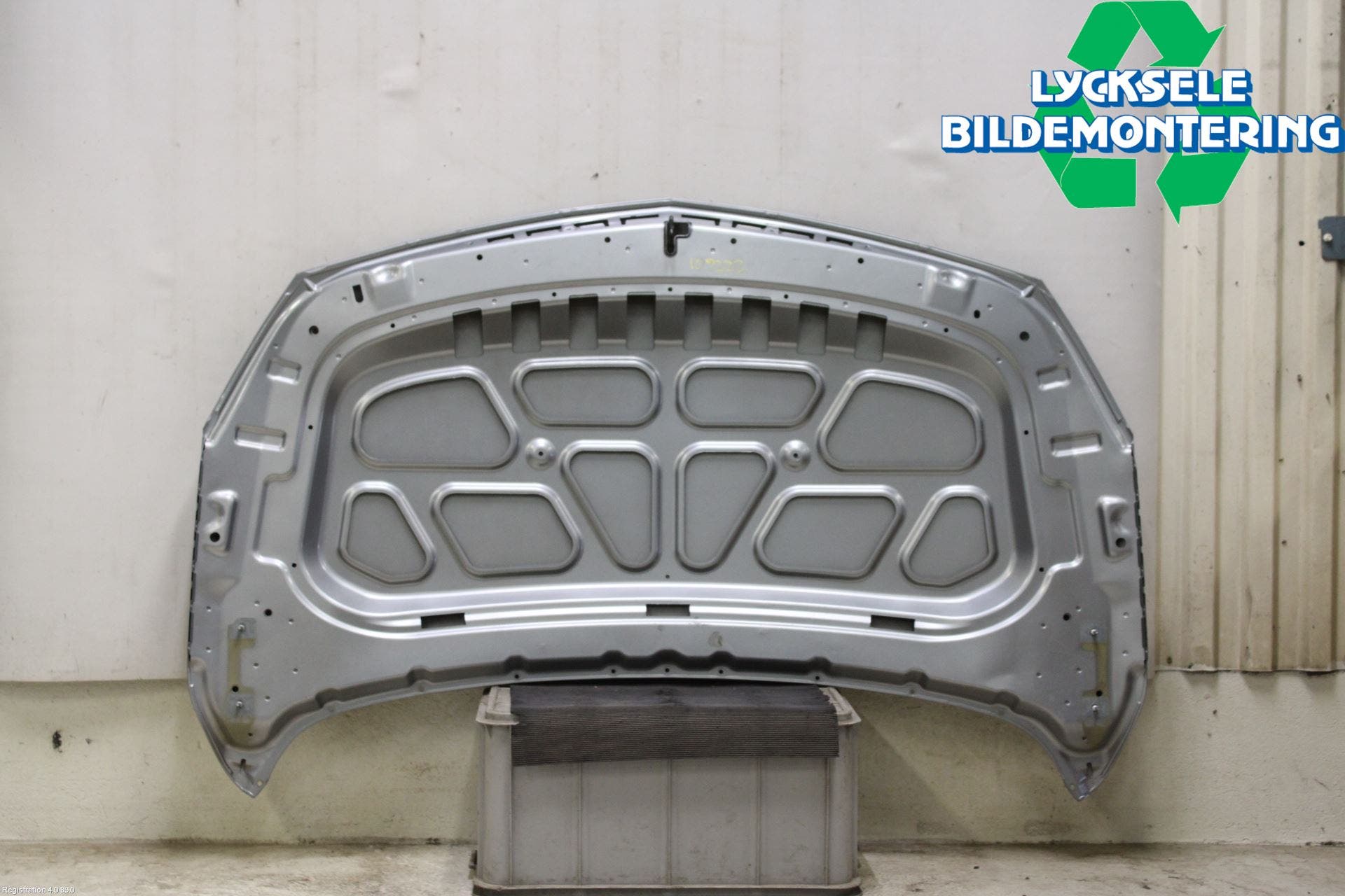 Opel ASTRA J 10-15 Huv Fram